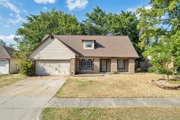 6747 E 51ST PL, TULSA, OK 74145, photo 3 of 31