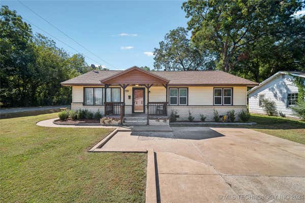 520 E 19TH ST, OKMULGEE, OK 74447 - Image 1