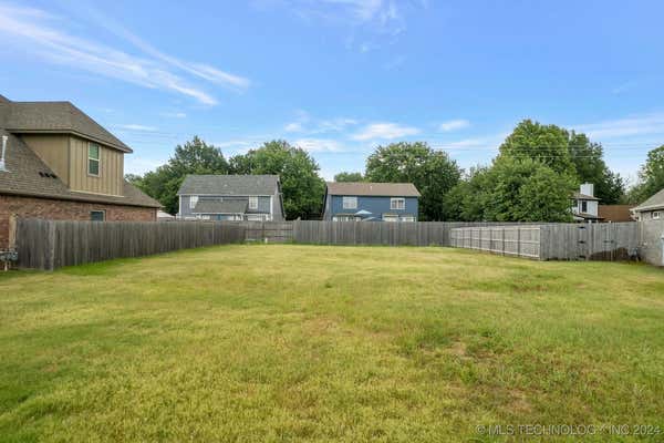 2913 S GARDENIA AVE, BROKEN ARROW, OK 74012 - Image 1