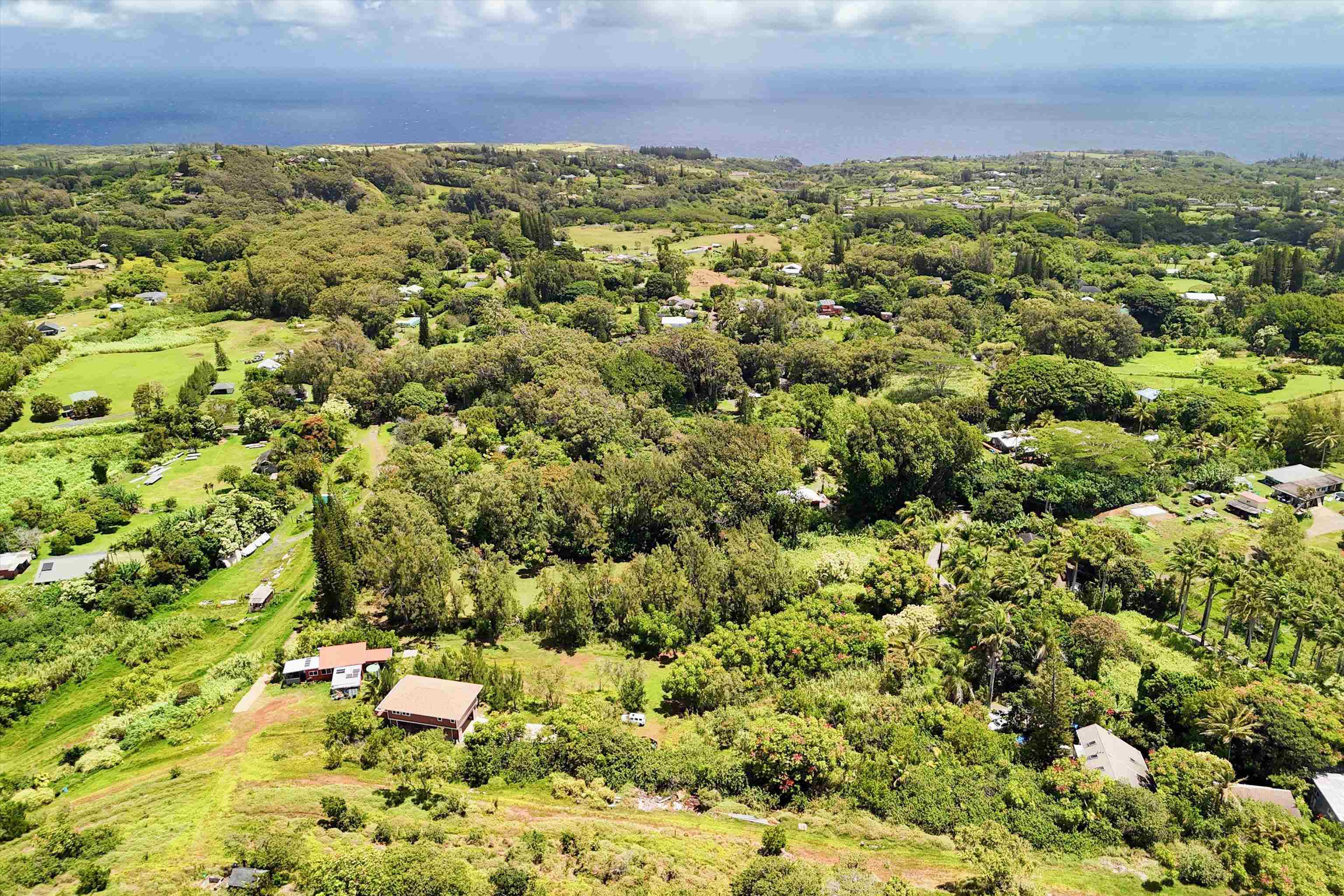 Haiku, Hawaii, 96708, United States, 4 Bedrooms Bedrooms, ,3 BathroomsBathrooms,Residential,Active,1903224