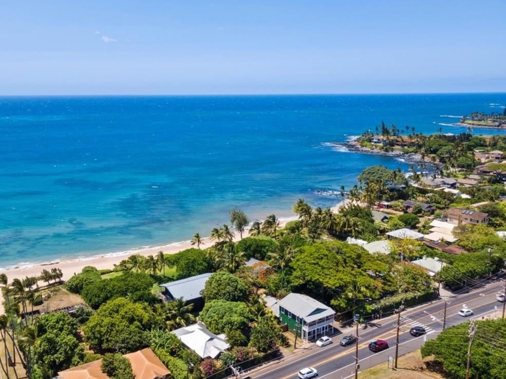 Paia, Hawaii, 96779, United States, 5 Bedrooms Bedrooms, ,3 BathroomsBathrooms,Residential,Active,1843828