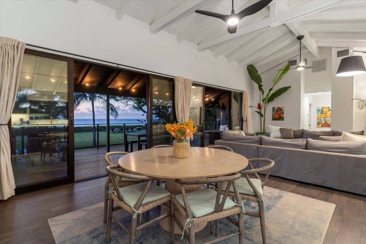 Paia, Hawaii, 96779, United States, 5 Bedrooms Bedrooms, ,3 BathroomsBathrooms,Residential,Active,1843828