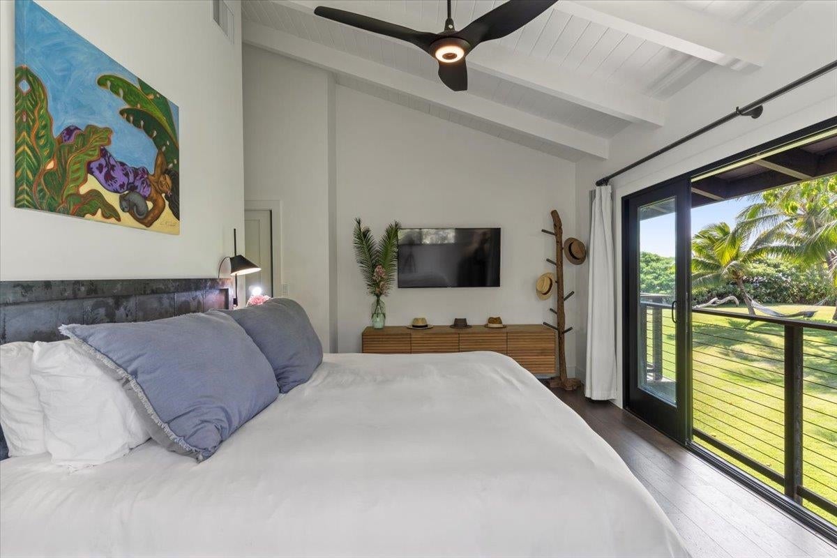 Paia, Hawaii, 96779, United States, 5 Bedrooms Bedrooms, ,3 BathroomsBathrooms,Residential,Active,1843828