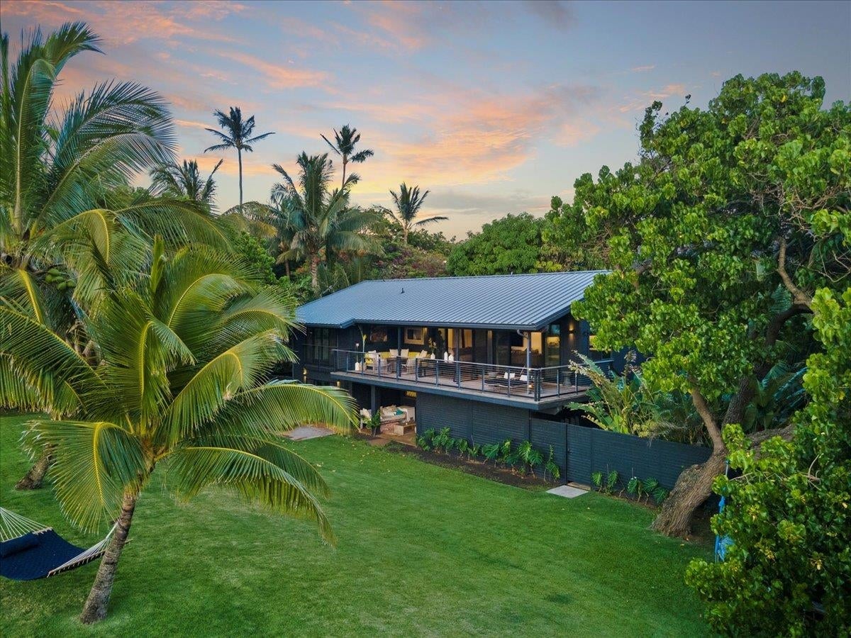 Paia, Hawaii, 96779, United States, 5 Bedrooms Bedrooms, ,3 BathroomsBathrooms,Residential,Active,1843828