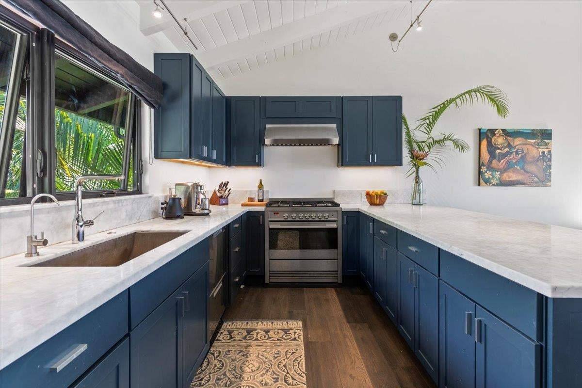 Paia, Hawaii, 96779, United States, 5 Bedrooms Bedrooms, ,3 BathroomsBathrooms,Residential,Active,1843828