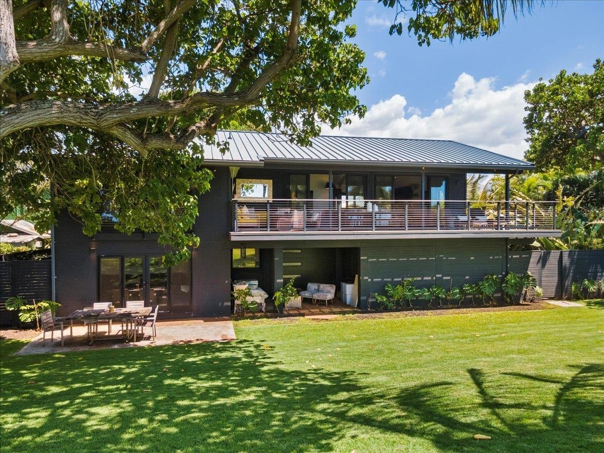 Paia, Hawaii, 96779, United States, 5 Bedrooms Bedrooms, ,3 BathroomsBathrooms,Residential,Active,1843828