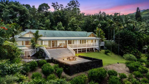 Hana, Homes For Sale | REMAX