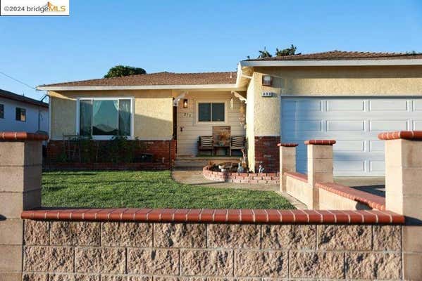 273 ROYCE WAY, PITTSBURG, CA 94565 - Image 1