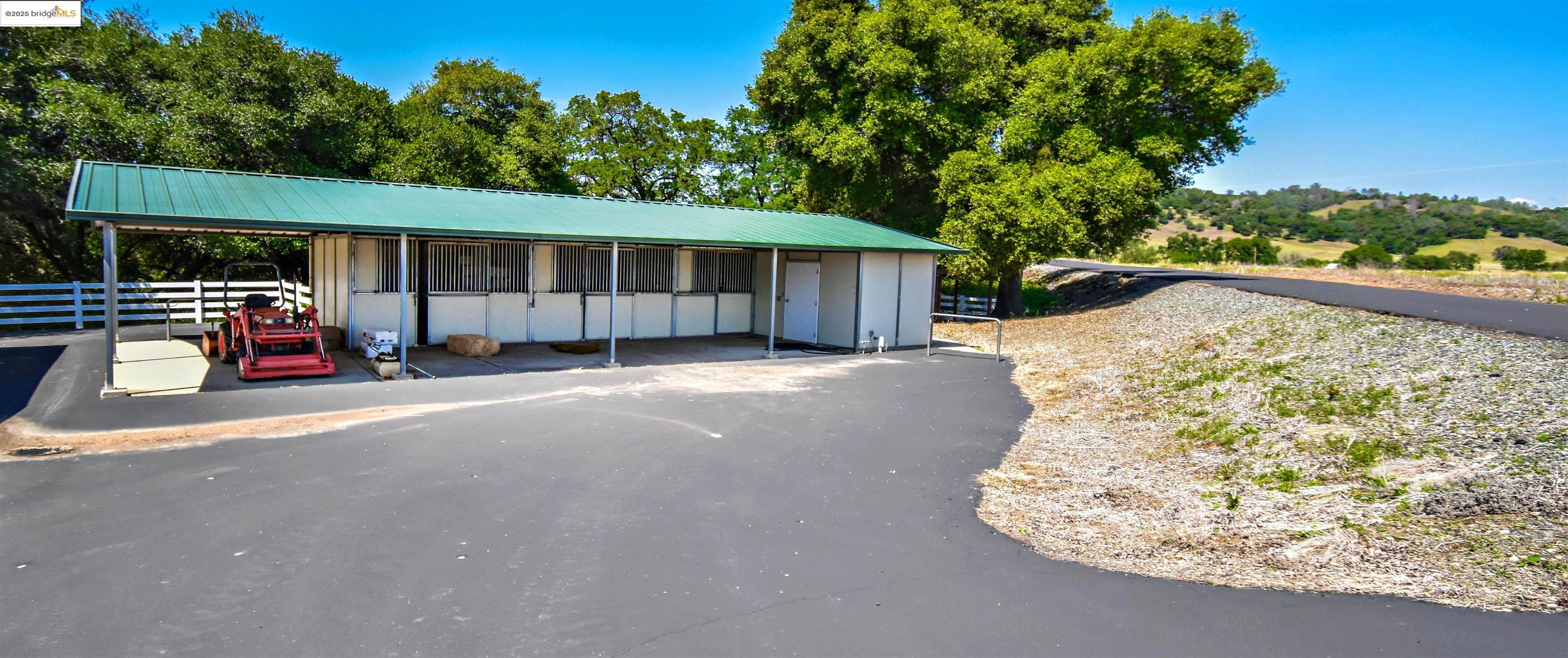 Sonora, California, 95370, United States, 3 Bedrooms Bedrooms, ,2 BathroomsBathrooms,Residential,Active,1990643