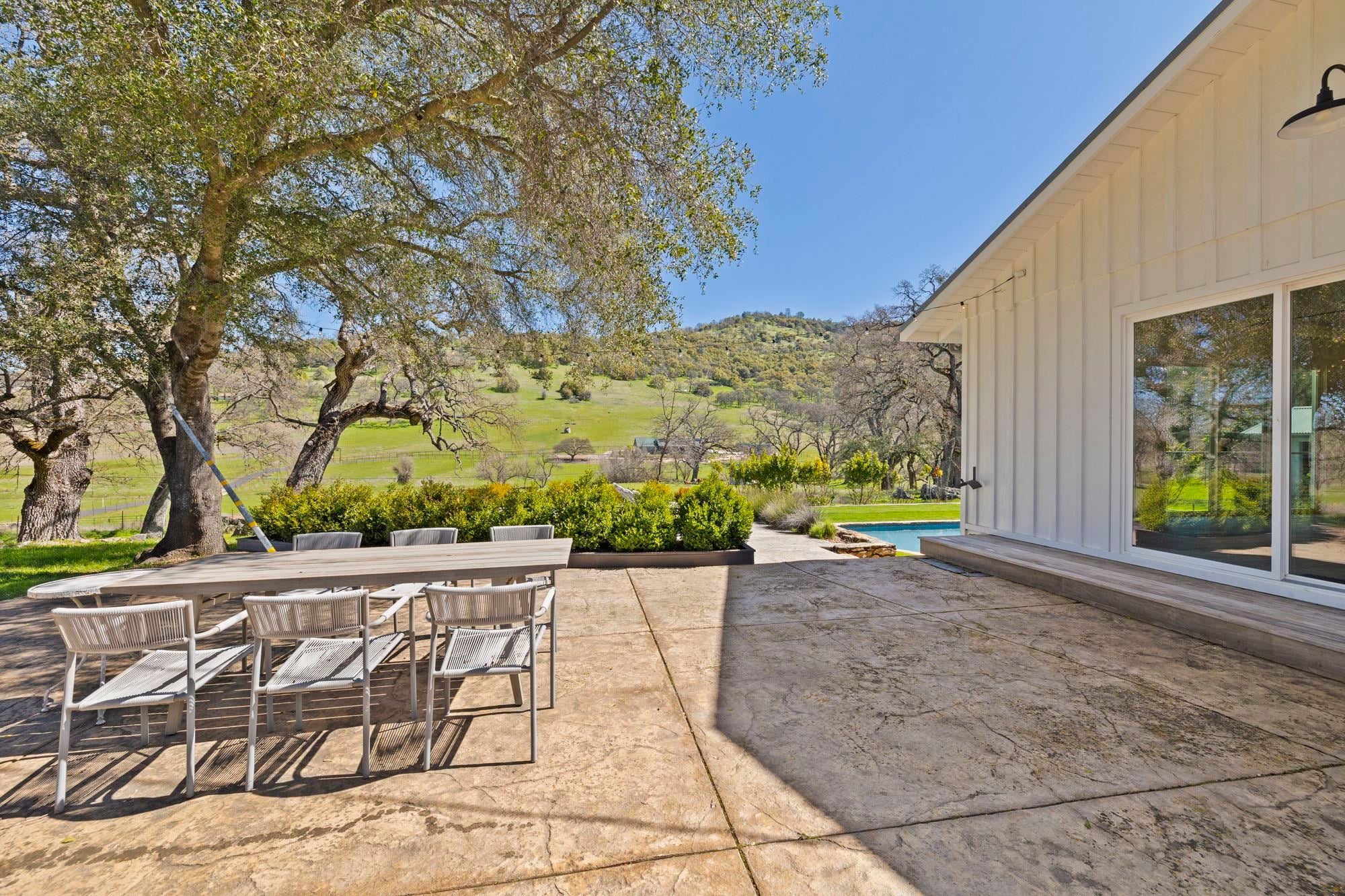 Angels Camp, California, 95222, United States, 4 Bedrooms Bedrooms, ,4 BathroomsBathrooms,Residential,Active,2015240