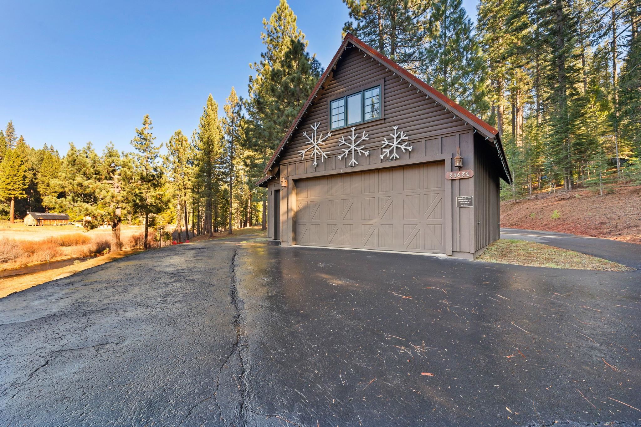 Strawberry, California, 95364, United States, 4 Bedrooms Bedrooms, ,4 BathroomsBathrooms,Residential,Active,2010542