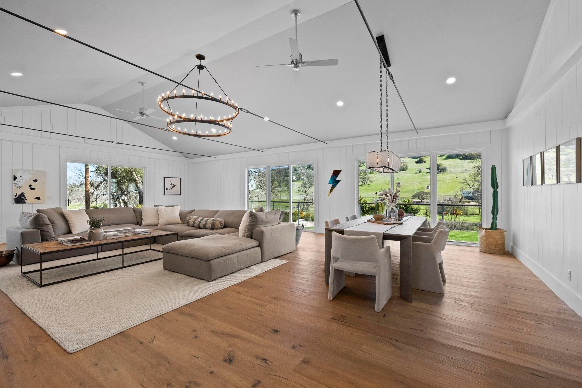 Angels Camp, California, 95222, United States, 4 Bedrooms Bedrooms, ,4 BathroomsBathrooms,Residential,Active,2015240