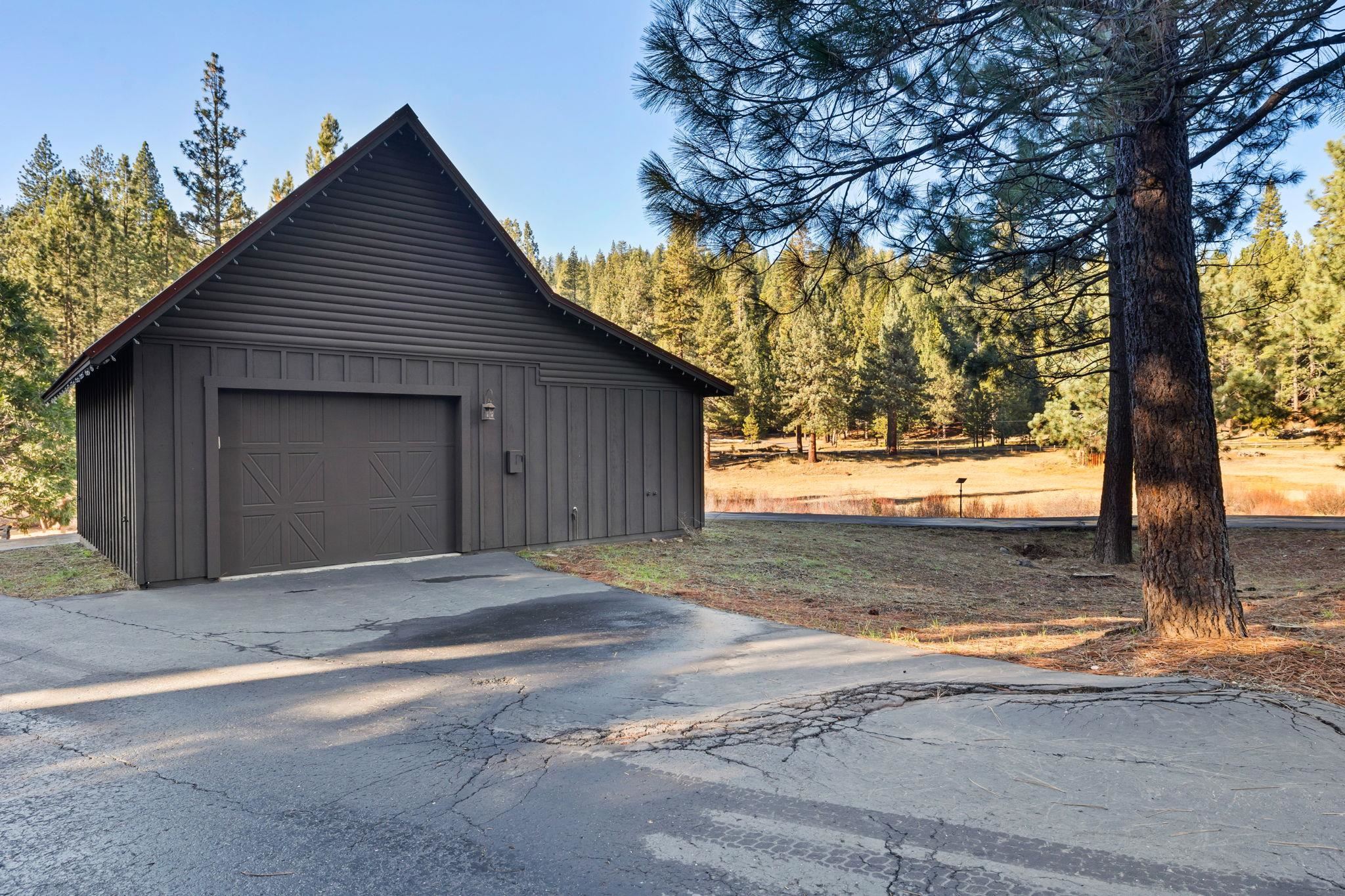 Strawberry, California, 95364, United States, 4 Bedrooms Bedrooms, ,4 BathroomsBathrooms,Residential,Active,2010542