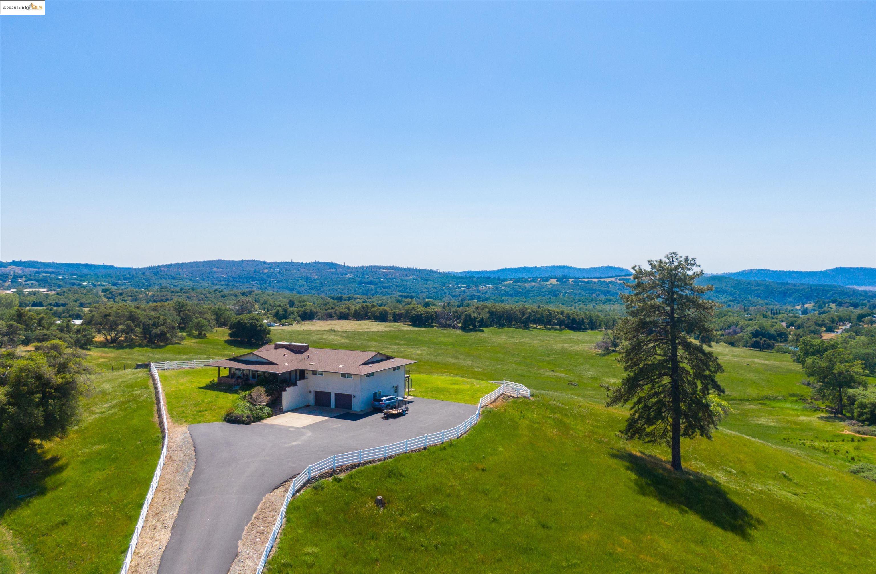 Sonora, California, 95370, United States, 3 Bedrooms Bedrooms, ,2 BathroomsBathrooms,Residential,Active,1990643