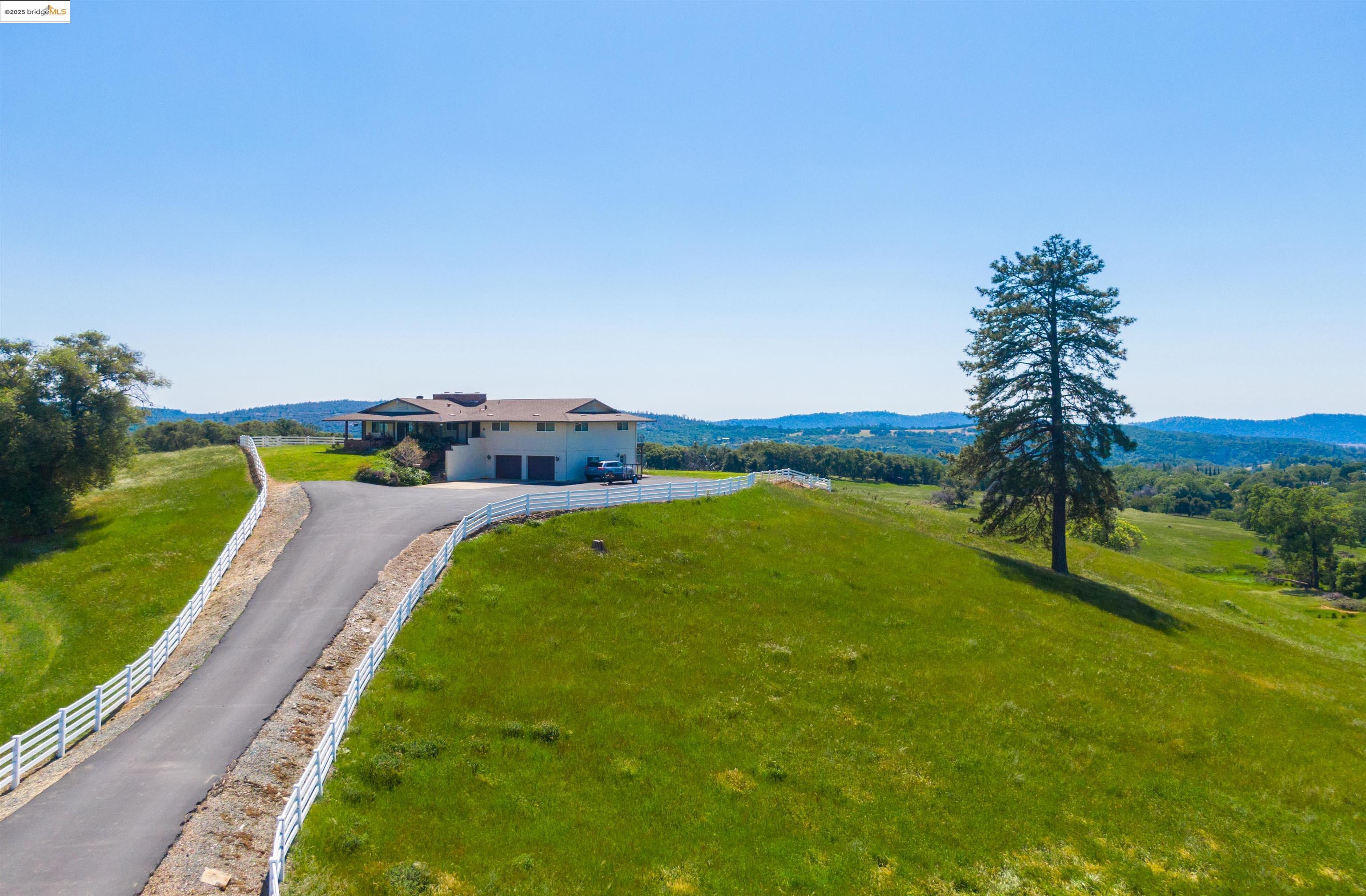 Sonora, California, 95370, United States, 3 Bedrooms Bedrooms, ,2 BathroomsBathrooms,Residential,Active,1990643