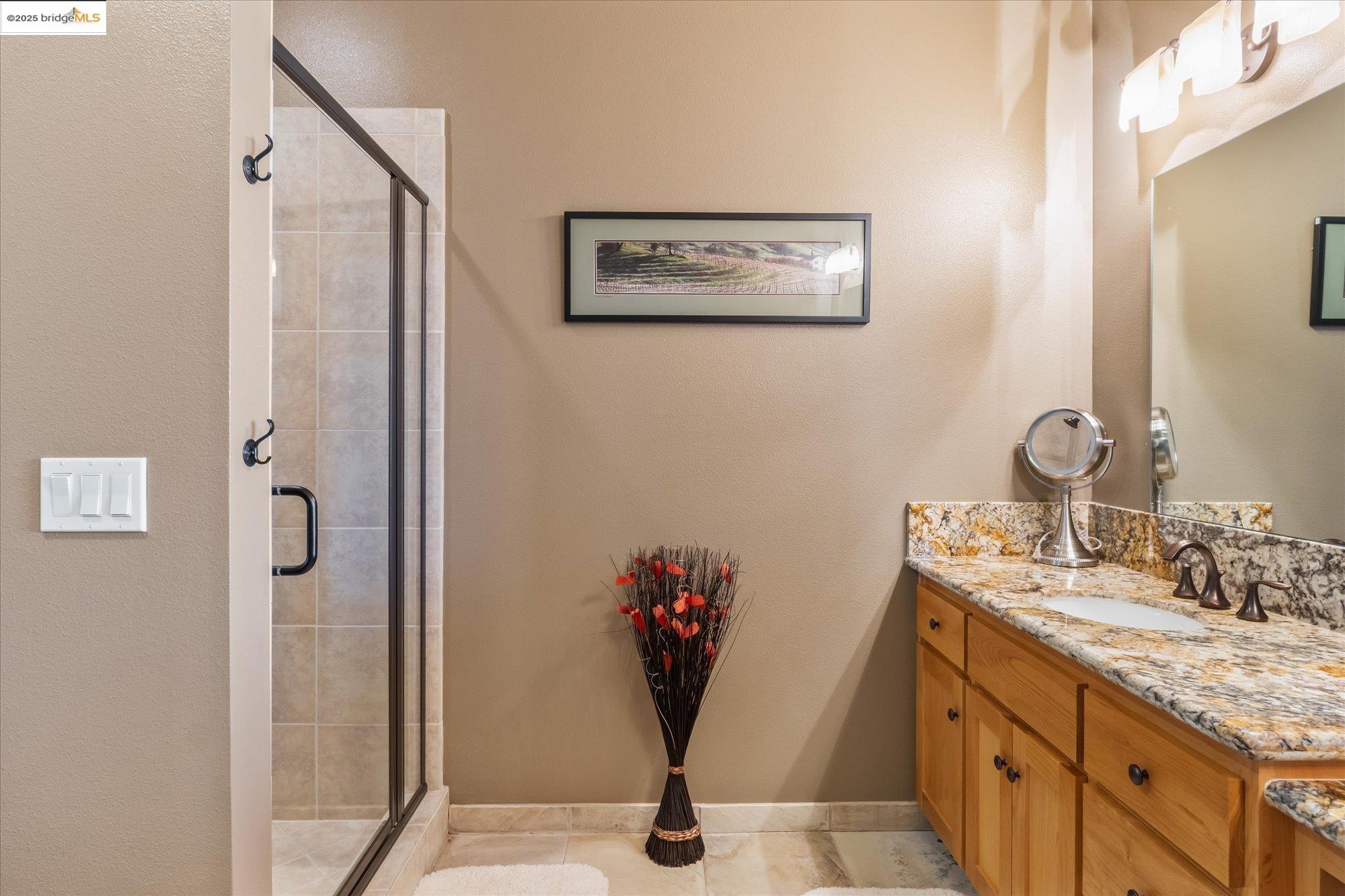 Murphys, California, 95247, United States, 4 Bedrooms Bedrooms, ,5 BathroomsBathrooms,Residential,Active,1987260