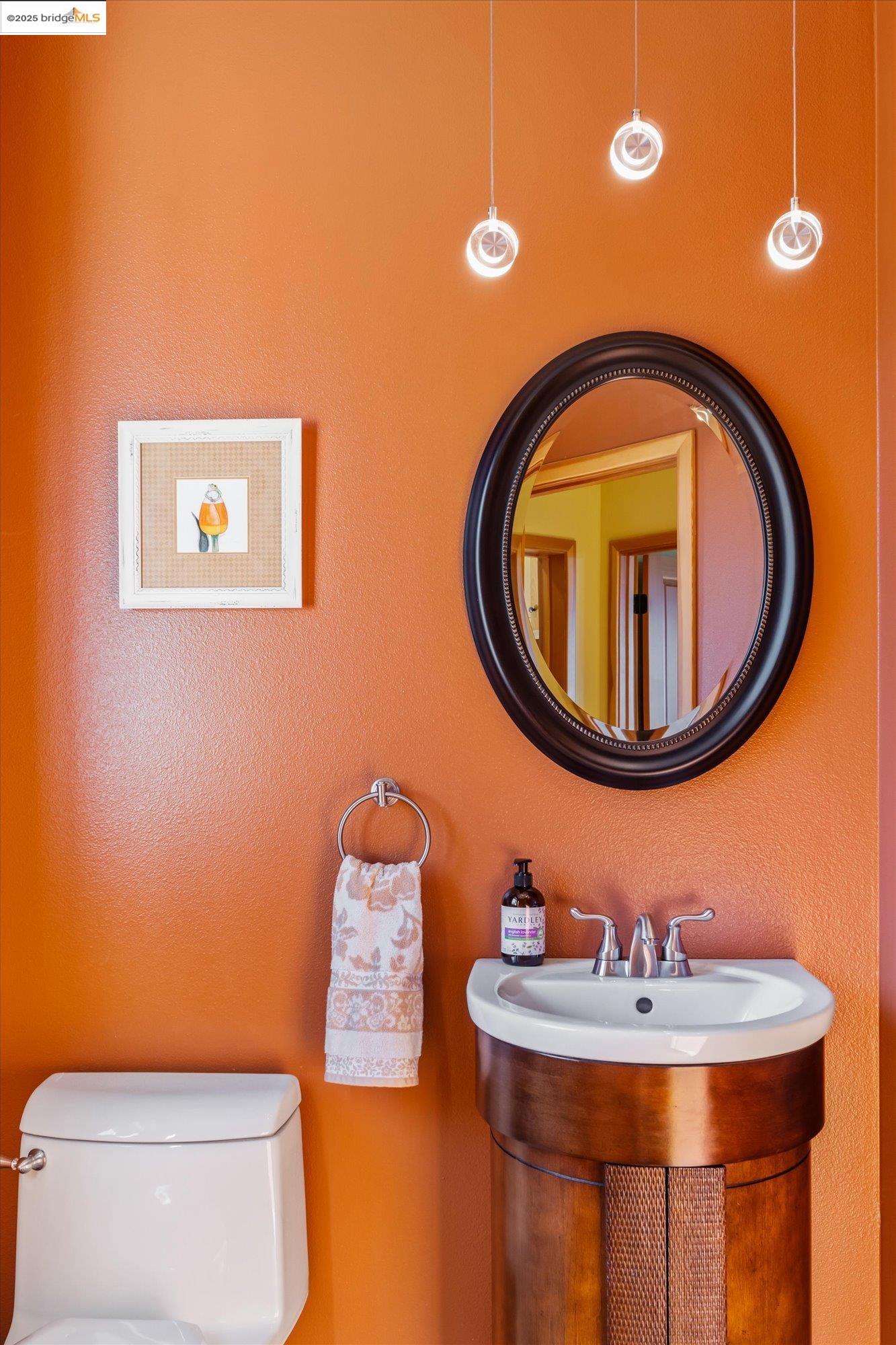 Murphys, California, 95247, United States, 4 Bedrooms Bedrooms, ,5 BathroomsBathrooms,Residential,Active,1987260