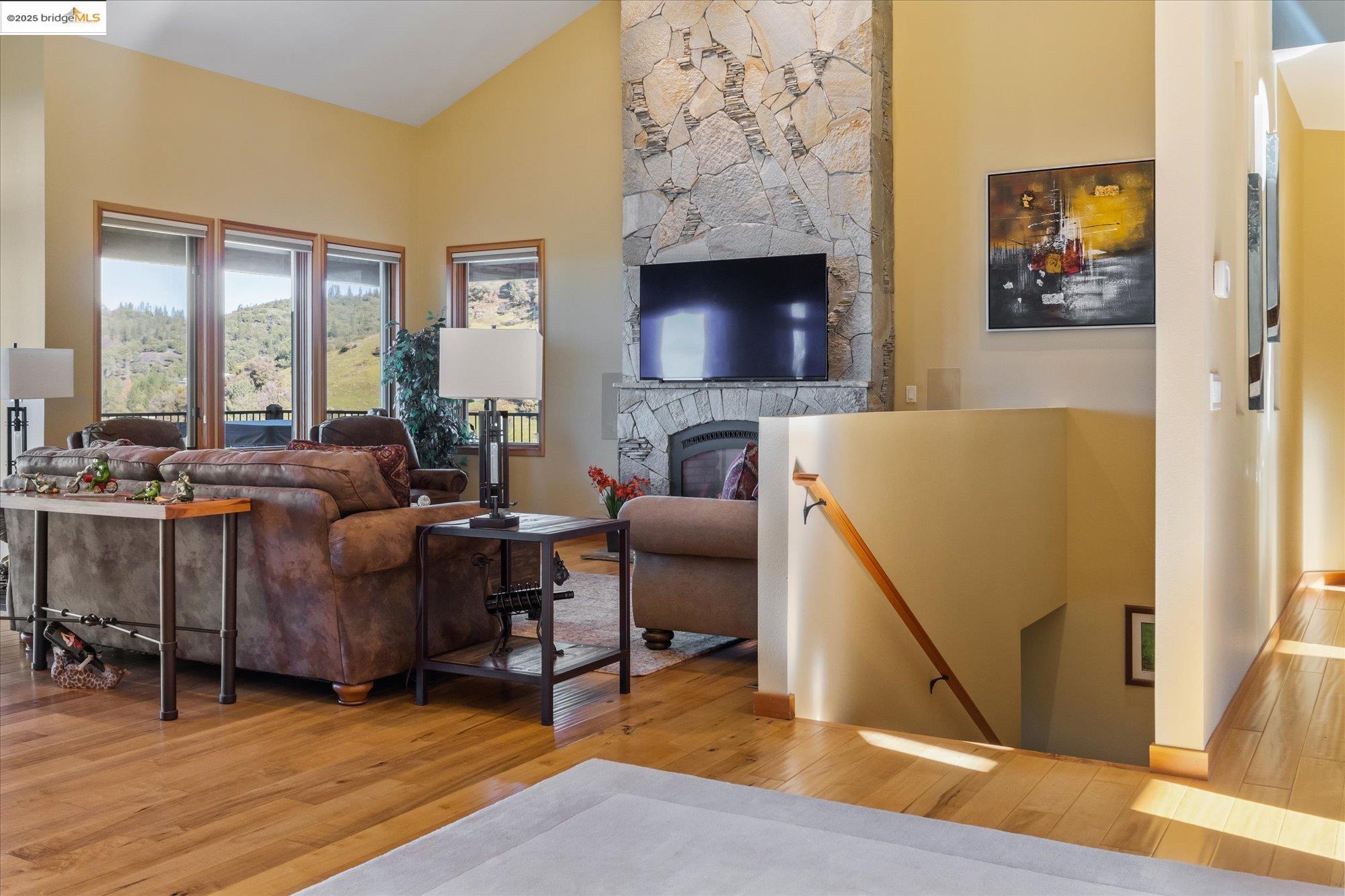 Murphys, California, 95247, United States, 4 Bedrooms Bedrooms, ,5 BathroomsBathrooms,Residential,Active,1987260