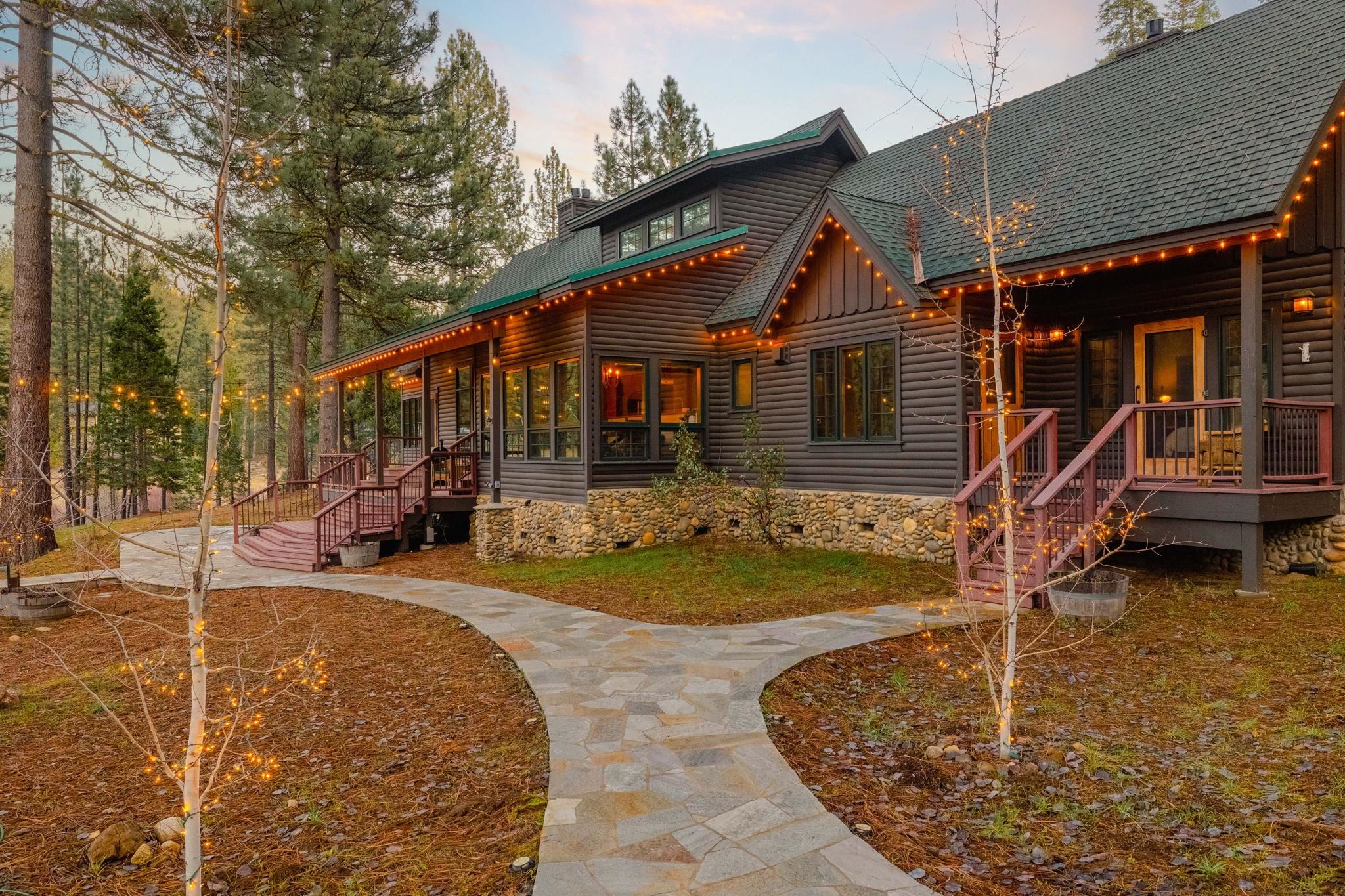 Strawberry, California, 95364, United States, 4 Bedrooms Bedrooms, ,4 BathroomsBathrooms,Residential,Active,2010542