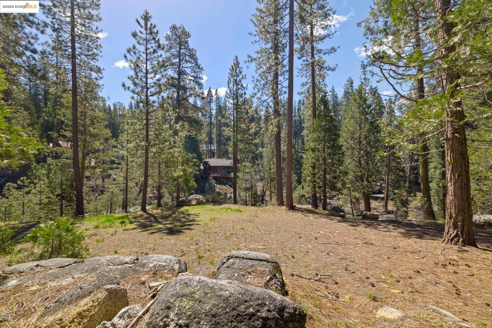 Strawberry, California, 95364, United States, 2 Bedrooms Bedrooms, ,1 BathroomBathrooms,Residential,Active,1824041