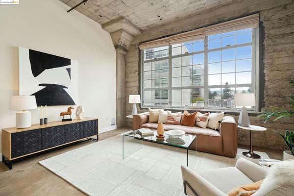 201 4TH ST APT 304, OAKLAND, CA 94607 - Image 1