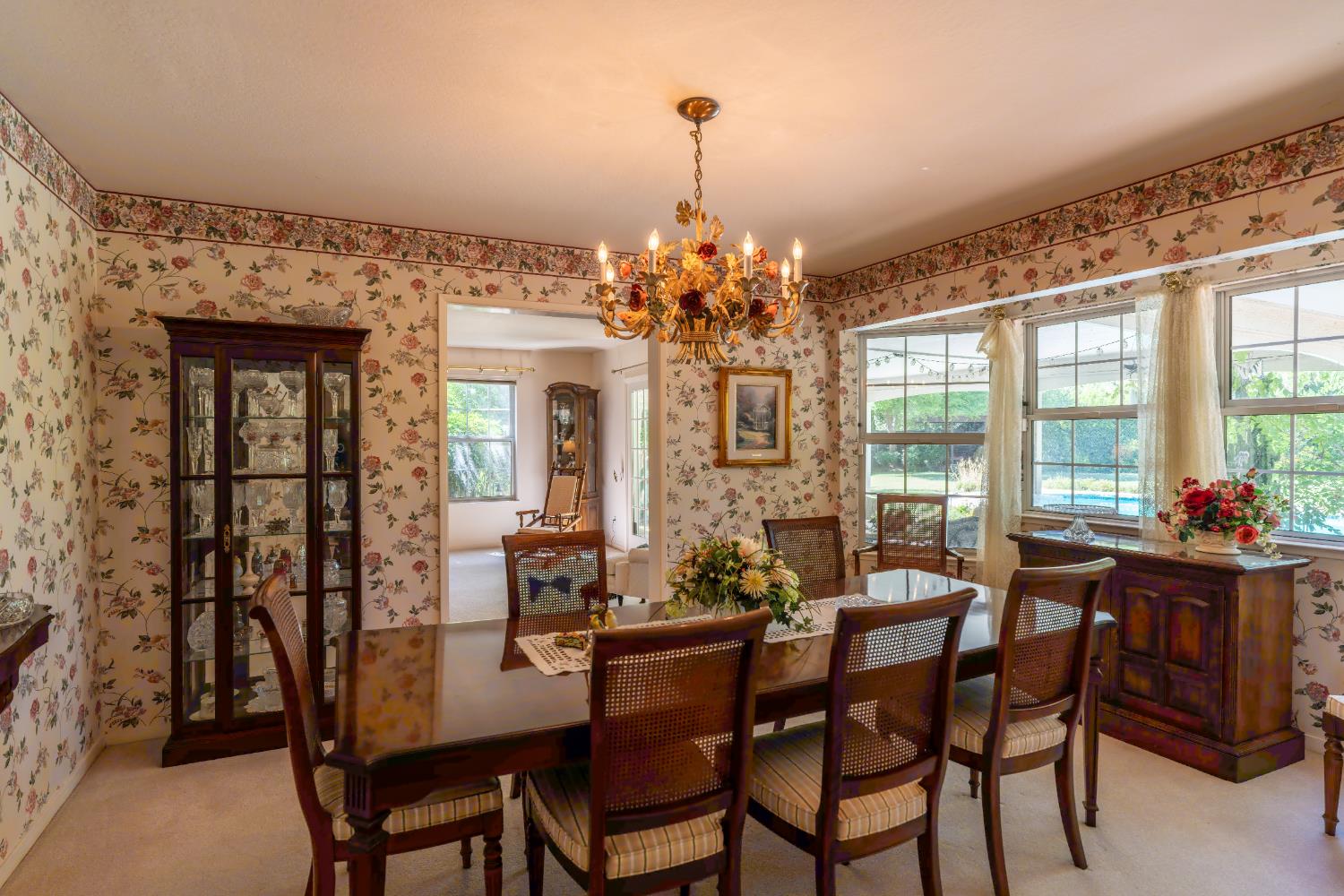 Woodland, California, 95695, United States, 5 Bedrooms Bedrooms, ,5 BathroomsBathrooms,Residential,Active,1907974
