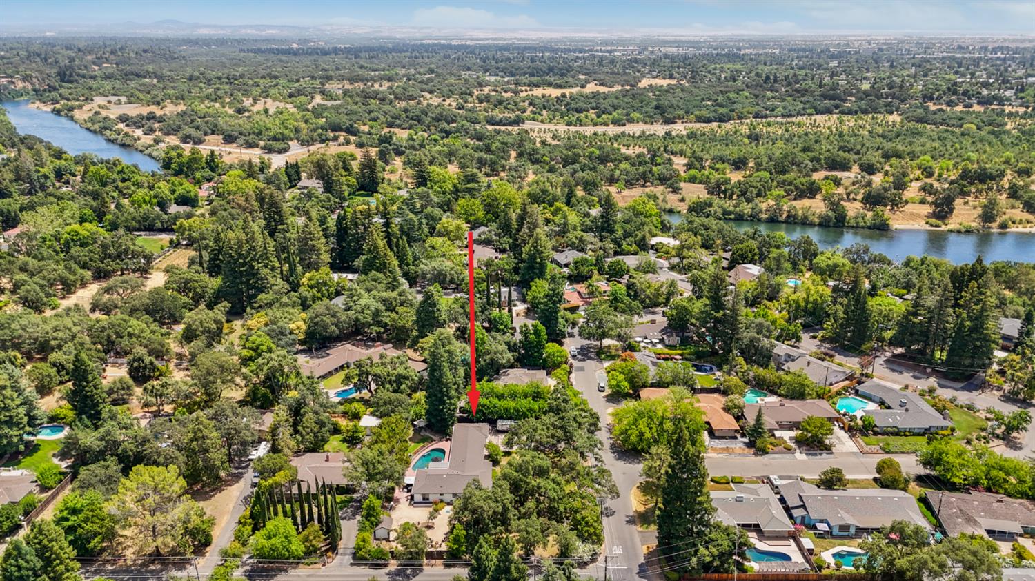 Carmichael, California, 95608, United States, 4 Bedrooms Bedrooms, ,3 BathroomsBathrooms,Residential,Active,1904149