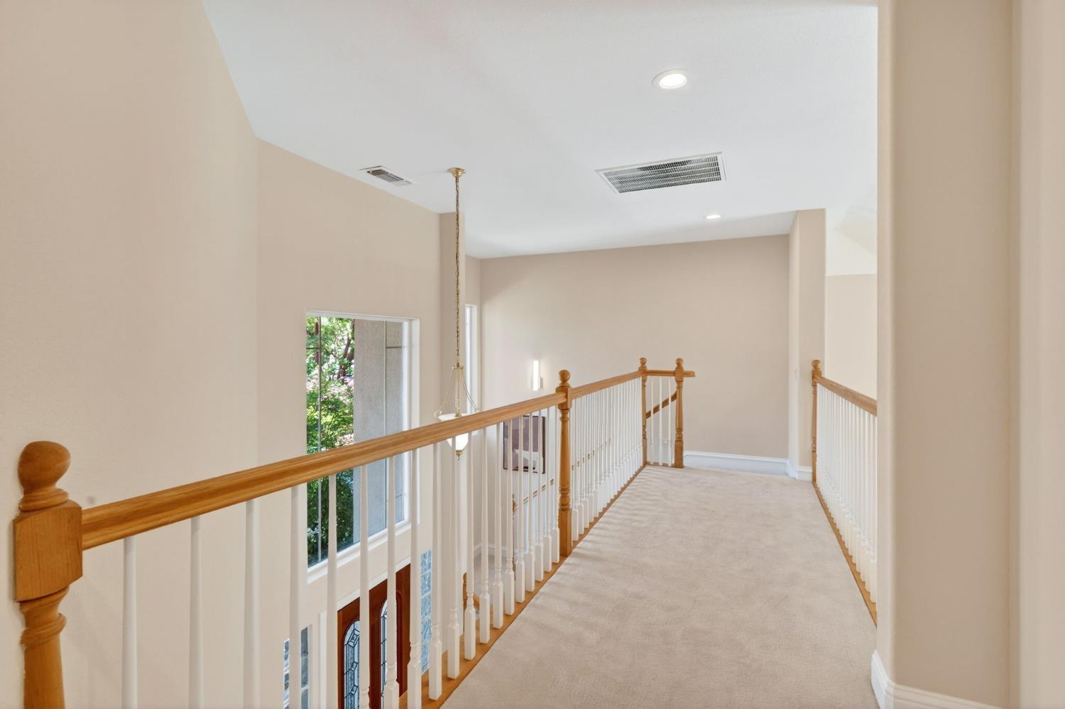 Davis, California, 95618, United States, 4 Bedrooms Bedrooms, ,3 BathroomsBathrooms,Residential,Pending,2045806