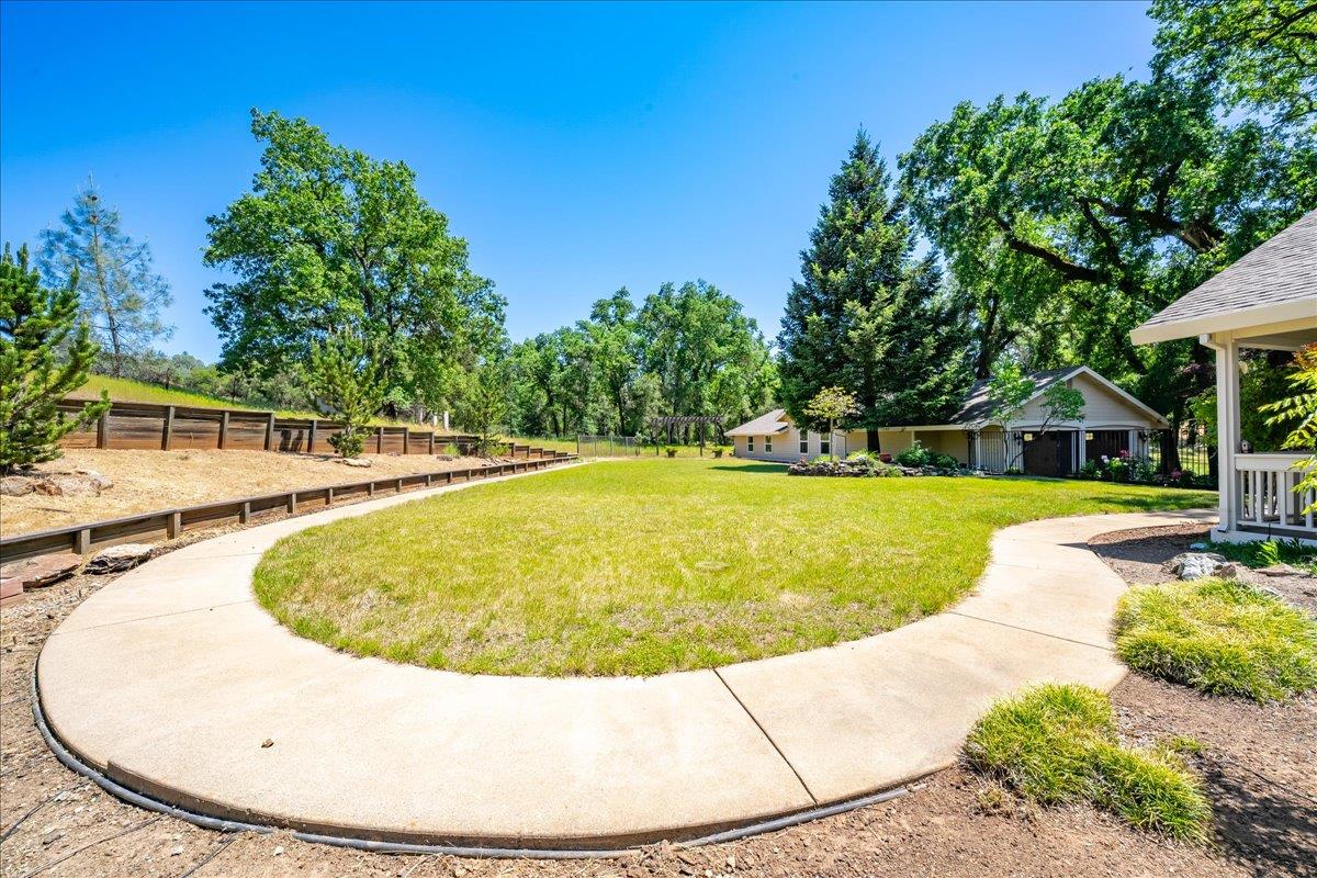 Shingle Springs, California, 95682, United States, 3 Bedrooms Bedrooms, ,3 BathroomsBathrooms,Residential,Active,1823945
