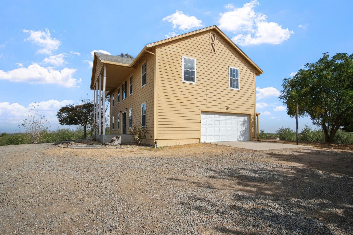 Hickman, California, 95323, United States, 4 Bedrooms Bedrooms, ,3 BathroomsBathrooms,Residential,Active,1954442