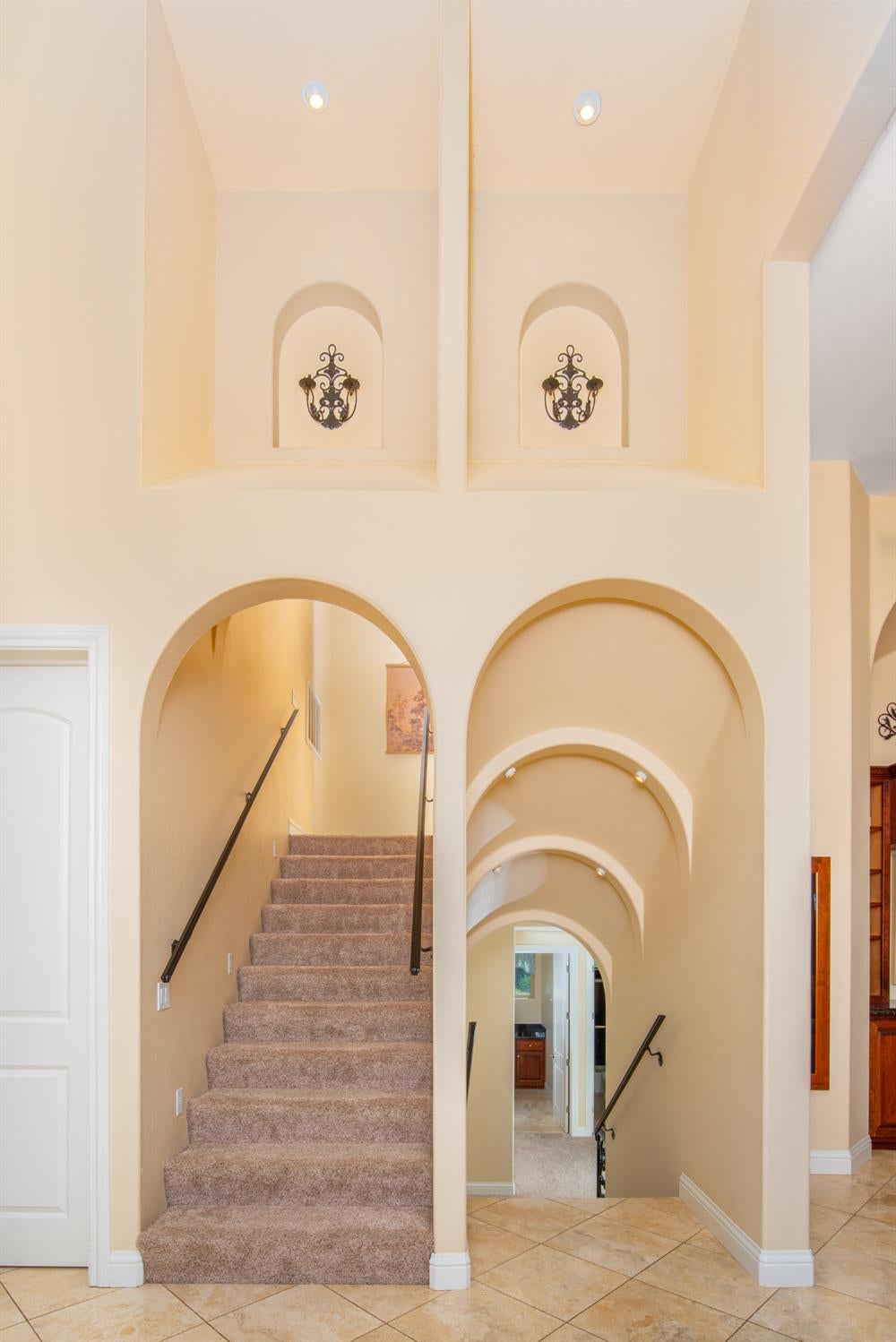 Shingle Springs, California, 95682, United States, ,4 BathroomsBathrooms,Residential,Active,1829887