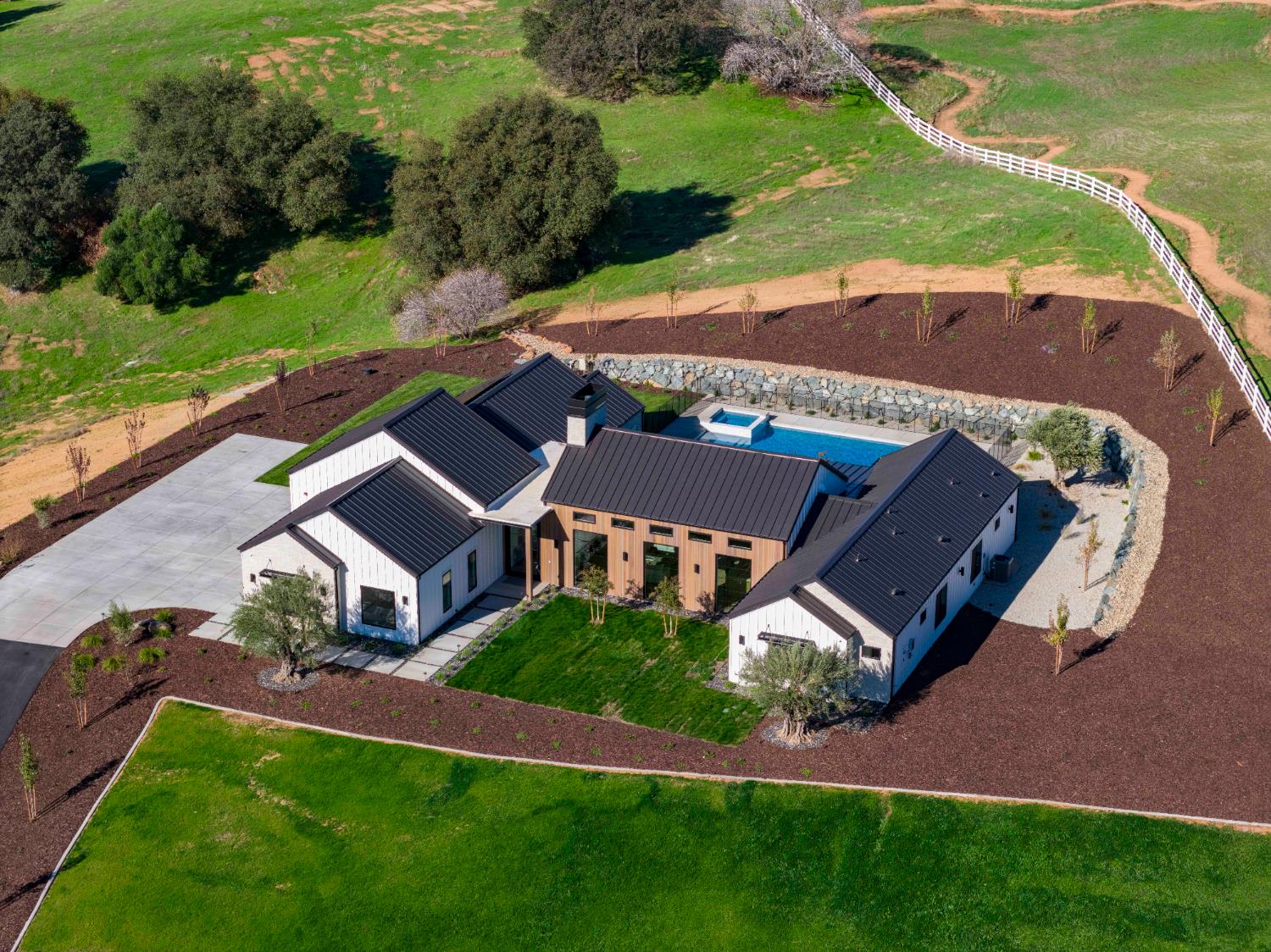 Newcastle, California, 95658, United States, 4 Bedrooms Bedrooms, ,6 BathroomsBathrooms,Residential,Active,1973288