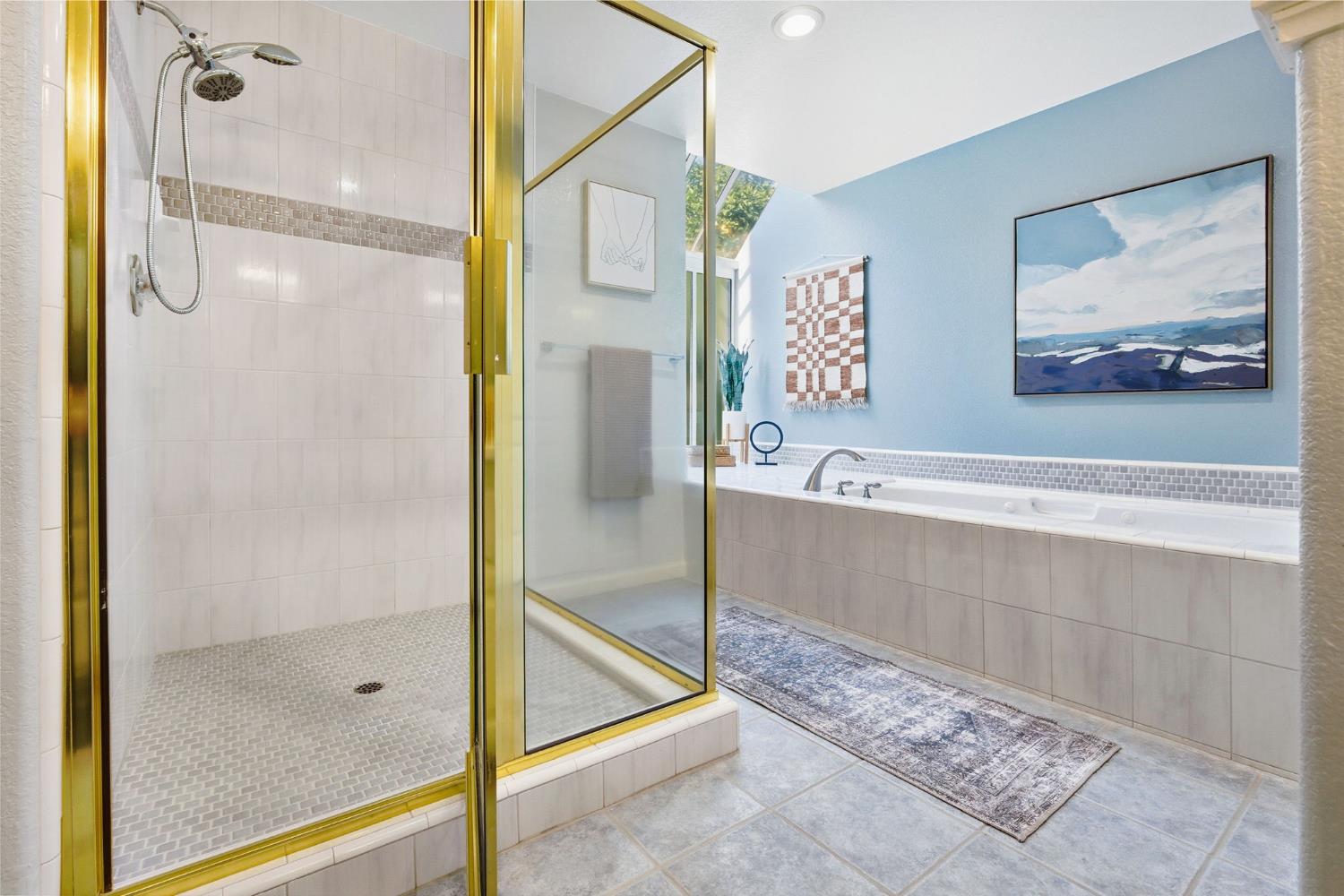 Davis, California, 95618, United States, 4 Bedrooms Bedrooms, ,3 BathroomsBathrooms,Residential,Active,2015453