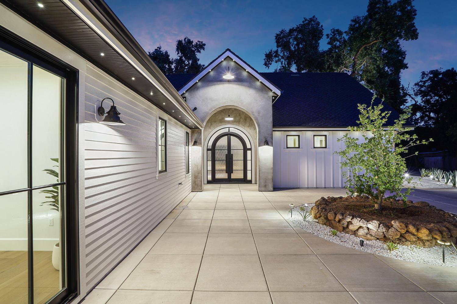 Stockton, California, 95207, United States, 4 Bedrooms Bedrooms, ,4 BathroomsBathrooms,Residential,Active,1899912