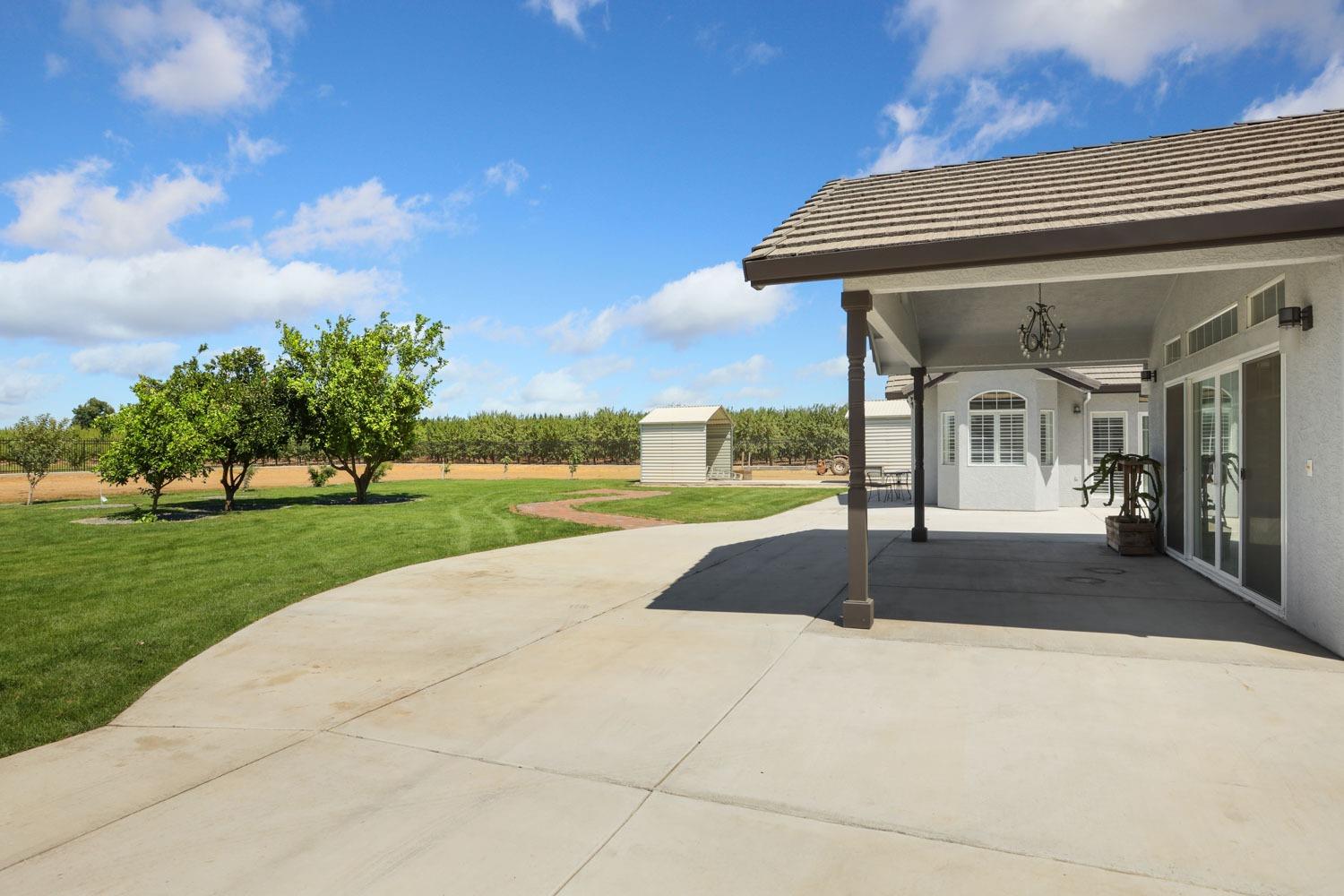 Manteca, California, 95336, United States, 4 Bedrooms Bedrooms, ,3 BathroomsBathrooms,Residential,Active,1946532