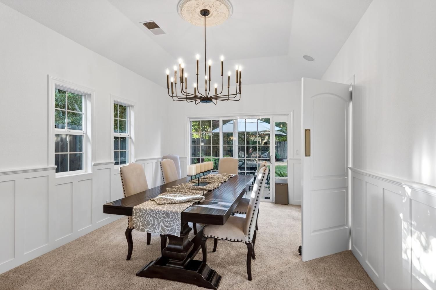 Davis, California, 95618, United States, 5 Bedrooms Bedrooms, ,3 BathroomsBathrooms,Residential,Active,2045676
