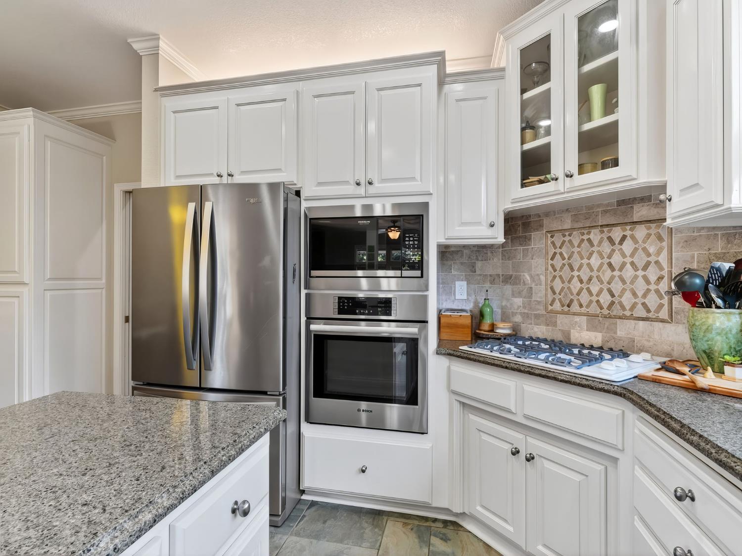 Davis, California, 95618, United States, 5 Bedrooms Bedrooms, ,3 BathroomsBathrooms,Residential,Active,2015823