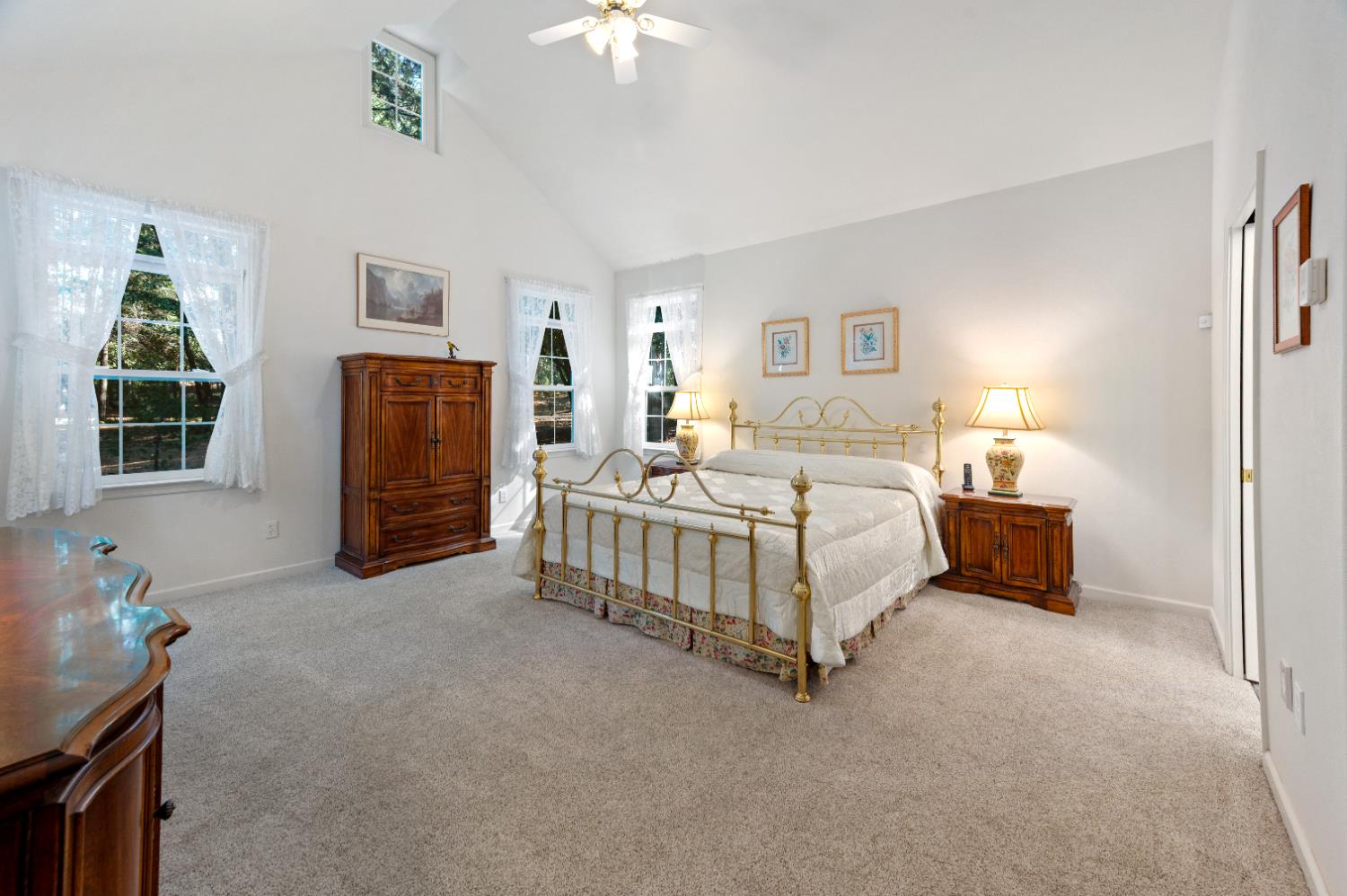 Nevada City, California, 95959, United States, 3 Bedrooms Bedrooms, ,4 BathroomsBathrooms,Residential,Active,1919052