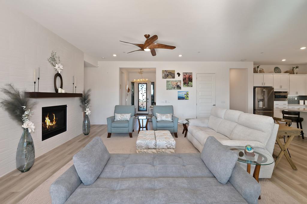 El Dorado Hills, California, 95762, United States, 2 Bedrooms Bedrooms, ,3 BathroomsBathrooms,Residential,Active,2009425