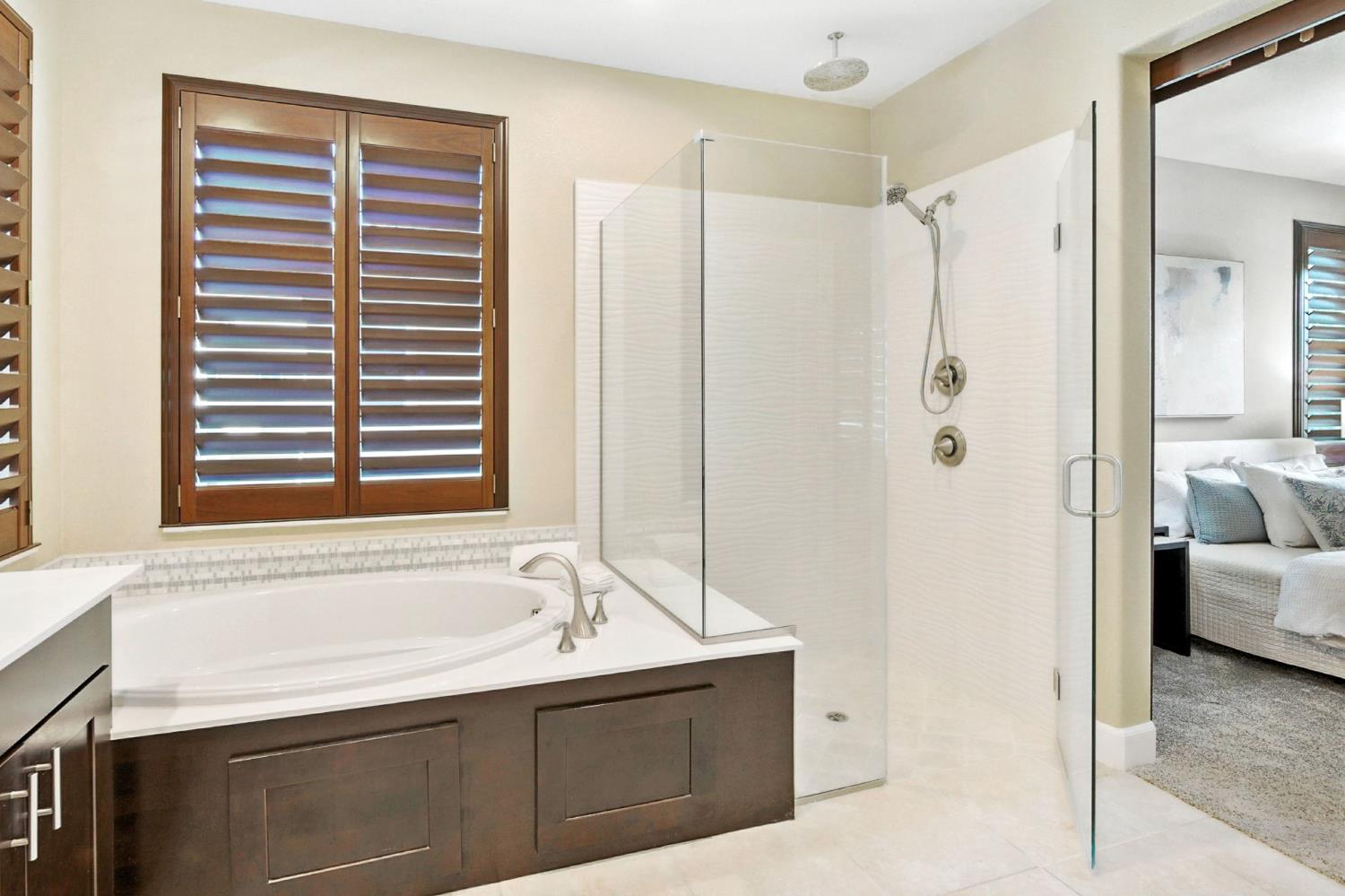 Davis, California, 95616, United States, 3 Bedrooms Bedrooms, ,3 BathroomsBathrooms,Residential,Active,1900388