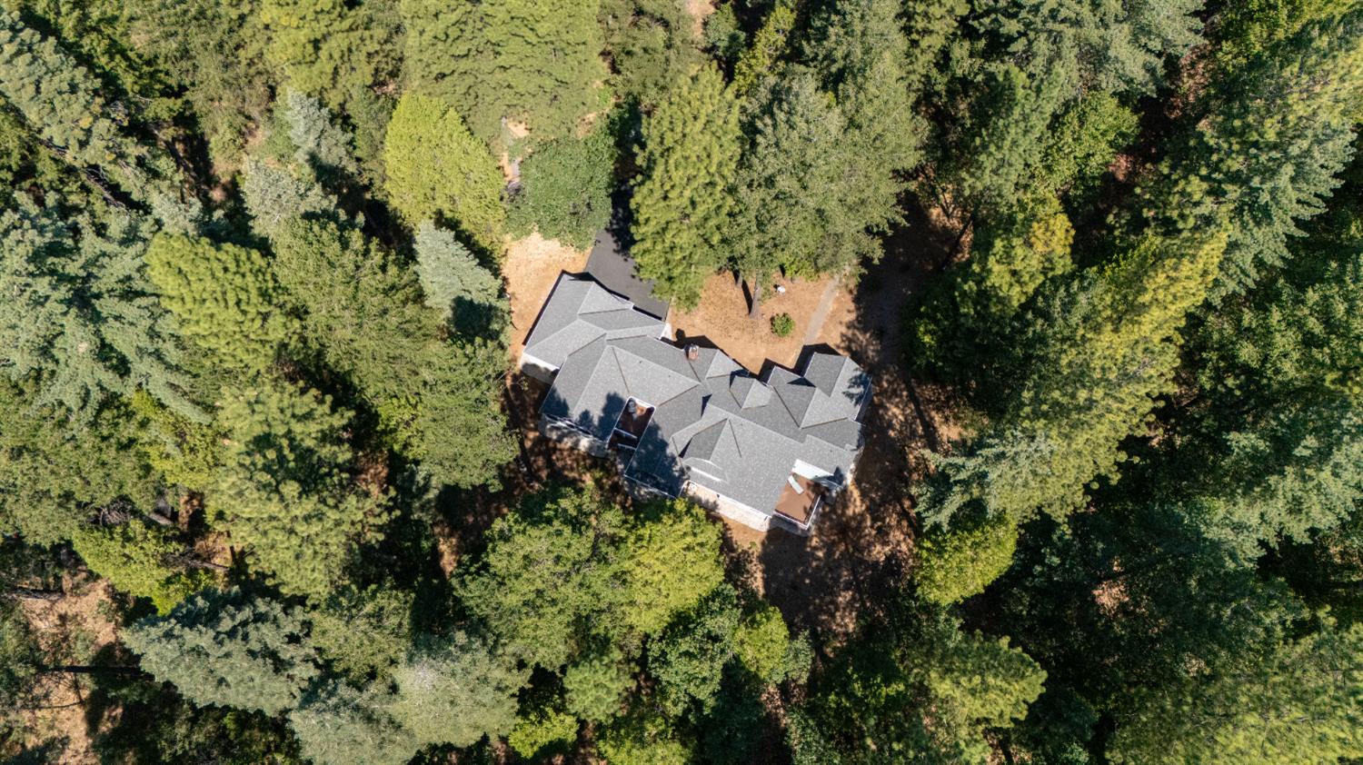 Nevada City, California, 95959, United States, 3 Bedrooms Bedrooms, ,4 BathroomsBathrooms,Residential,Active,1919052