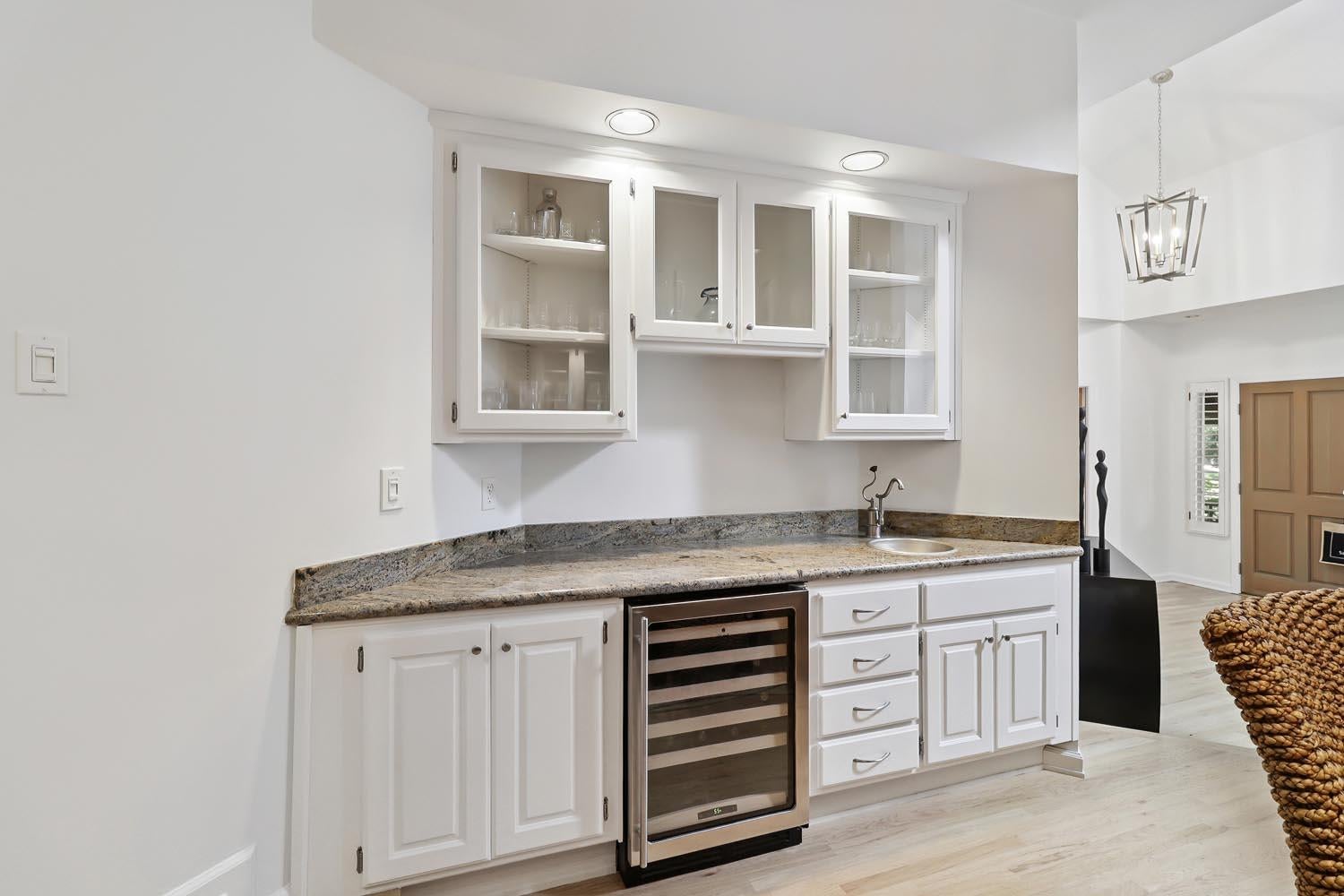 Carmichael, California, 95608, United States, 4 Bedrooms Bedrooms, ,3 BathroomsBathrooms,Residential,Active,2007341