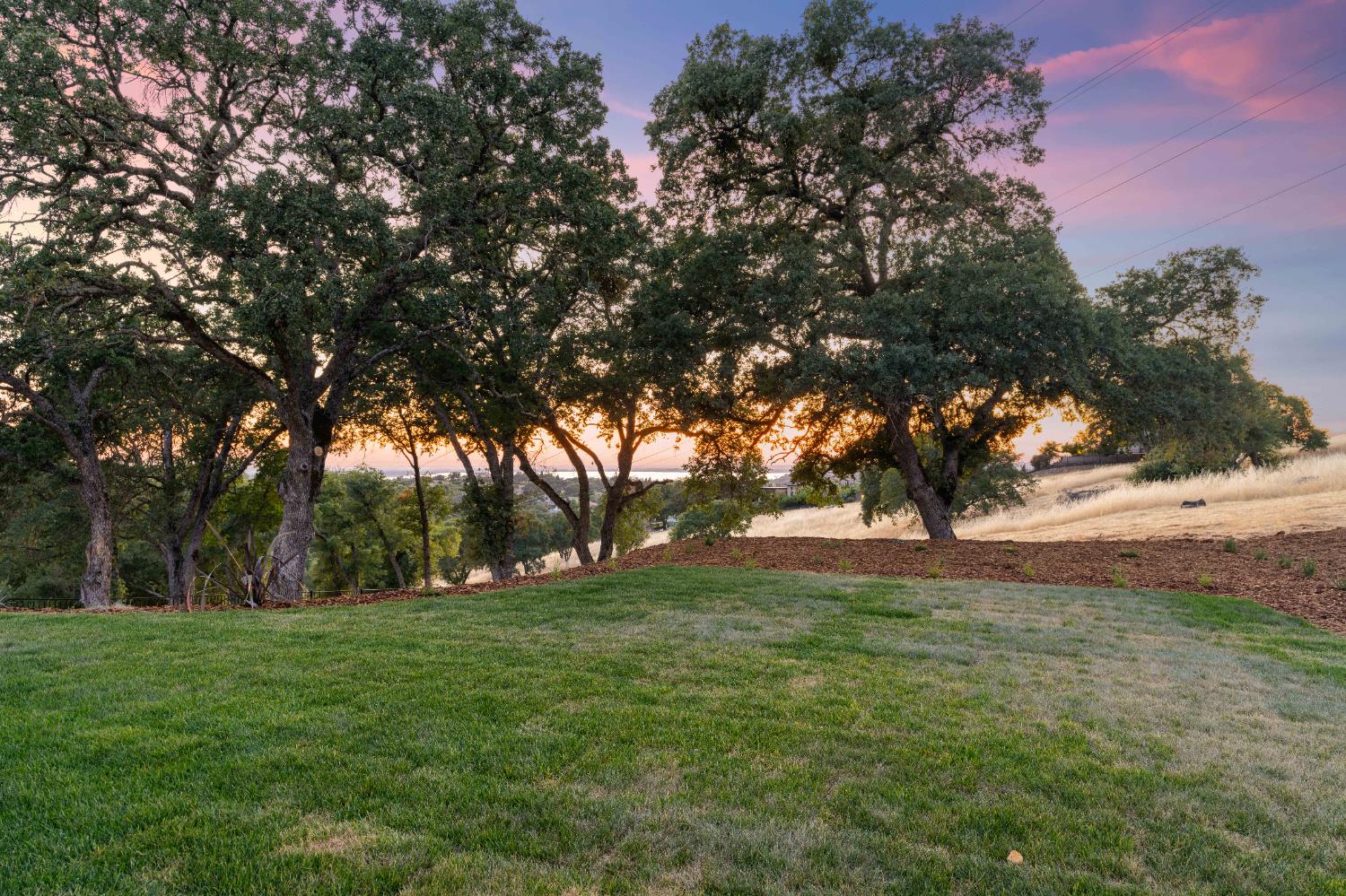 El Dorado Hills, California, 95762, United States, 5 Bedrooms Bedrooms, ,5 BathroomsBathrooms,Residential,Active,1920251