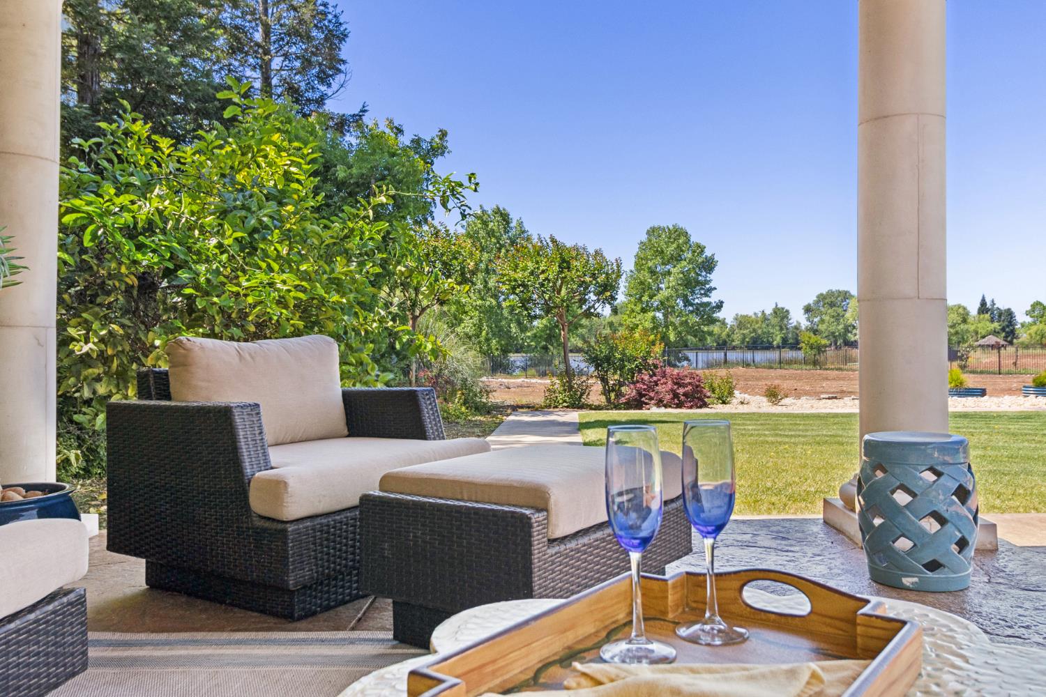 Sacramento, California, 95830, United States, 4 Bedrooms Bedrooms, ,4 BathroomsBathrooms,Residential,Active,2045041