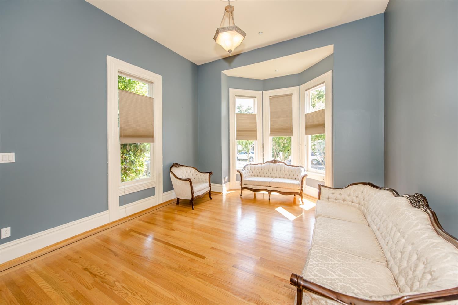 Woodland, California, 95695, United States, 5 Bedrooms Bedrooms, ,4 BathroomsBathrooms,Residential,Active,1843839