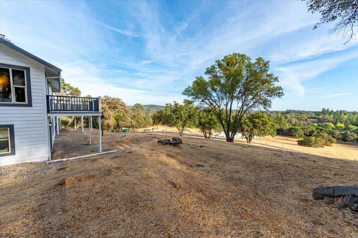 Penn Valley, California, 95946, United States, 4 Bedrooms Bedrooms, ,5 BathroomsBathrooms,Residential,Active,1941359