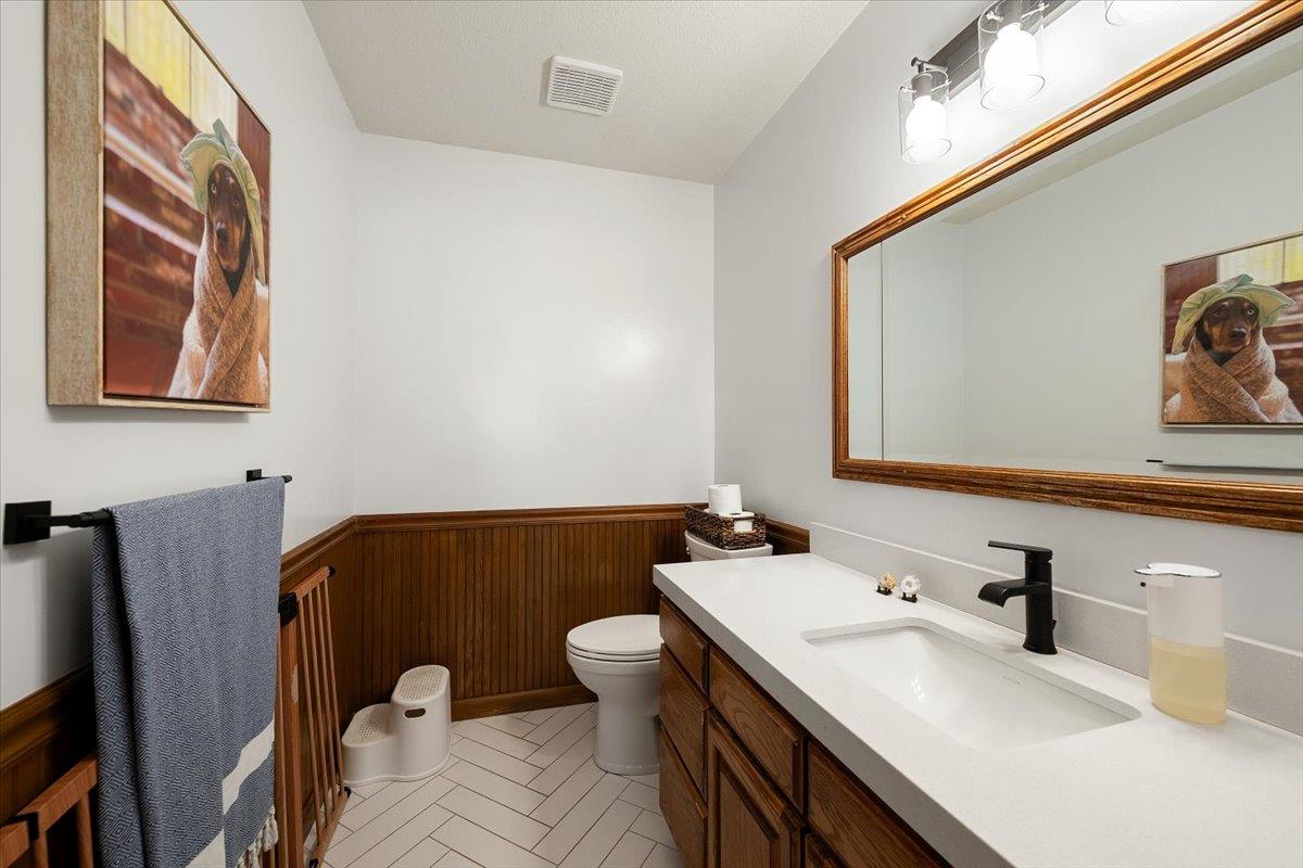 Placerville, California, 95667, United States, 4 Bedrooms Bedrooms, ,3 BathroomsBathrooms,Residential,Active,2034648