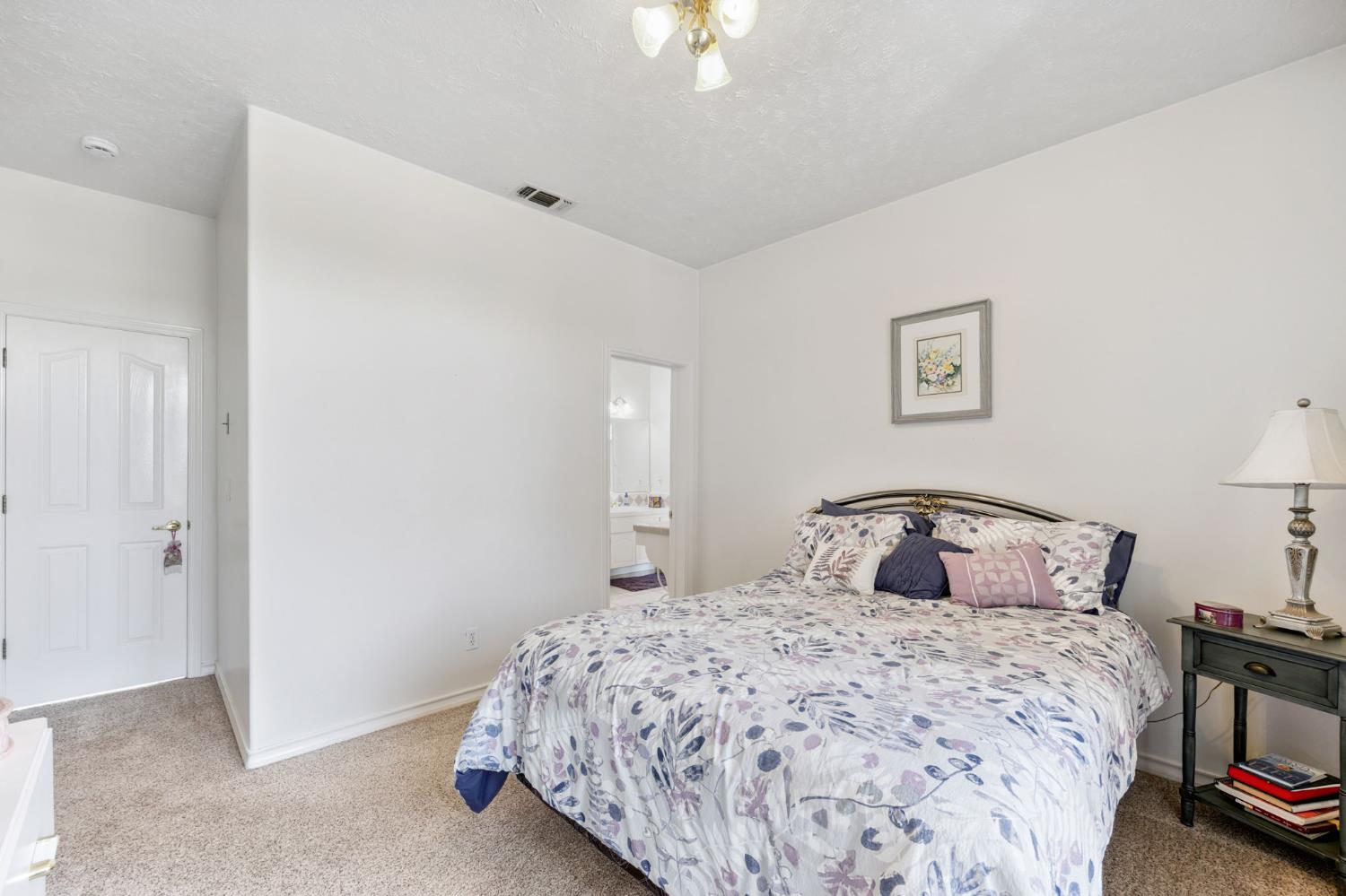 Wilton, California, 95693, United States, 4 Bedrooms Bedrooms, ,4 BathroomsBathrooms,Residential,Active,1892600