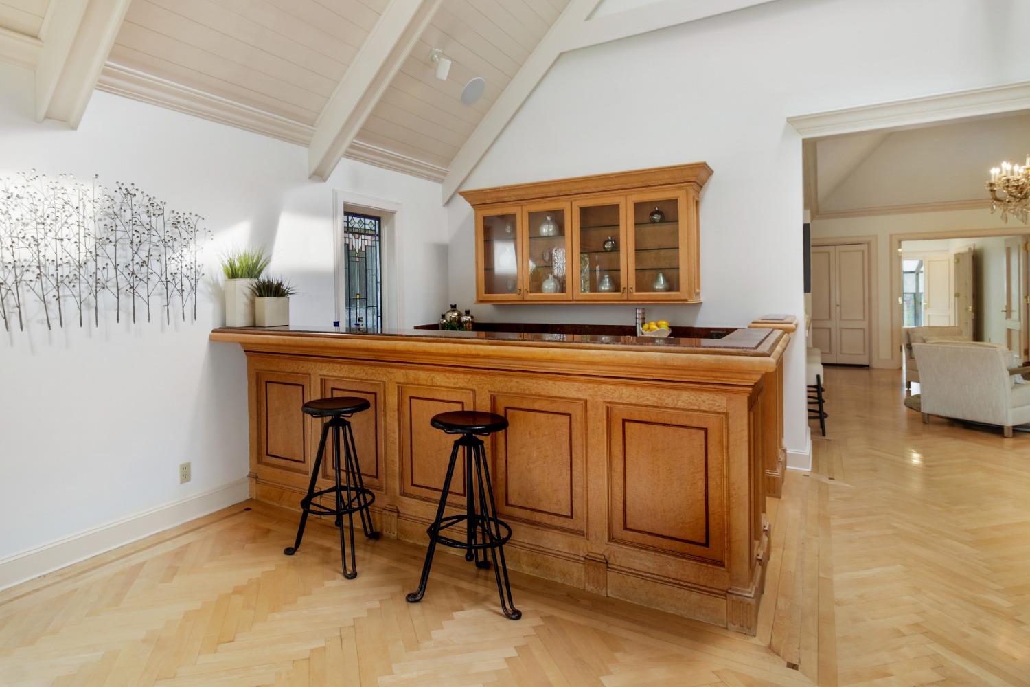 Sacramento, California, 95827, United States, 6 Bedrooms Bedrooms, ,7 BathroomsBathrooms,Residential,Active,1898041