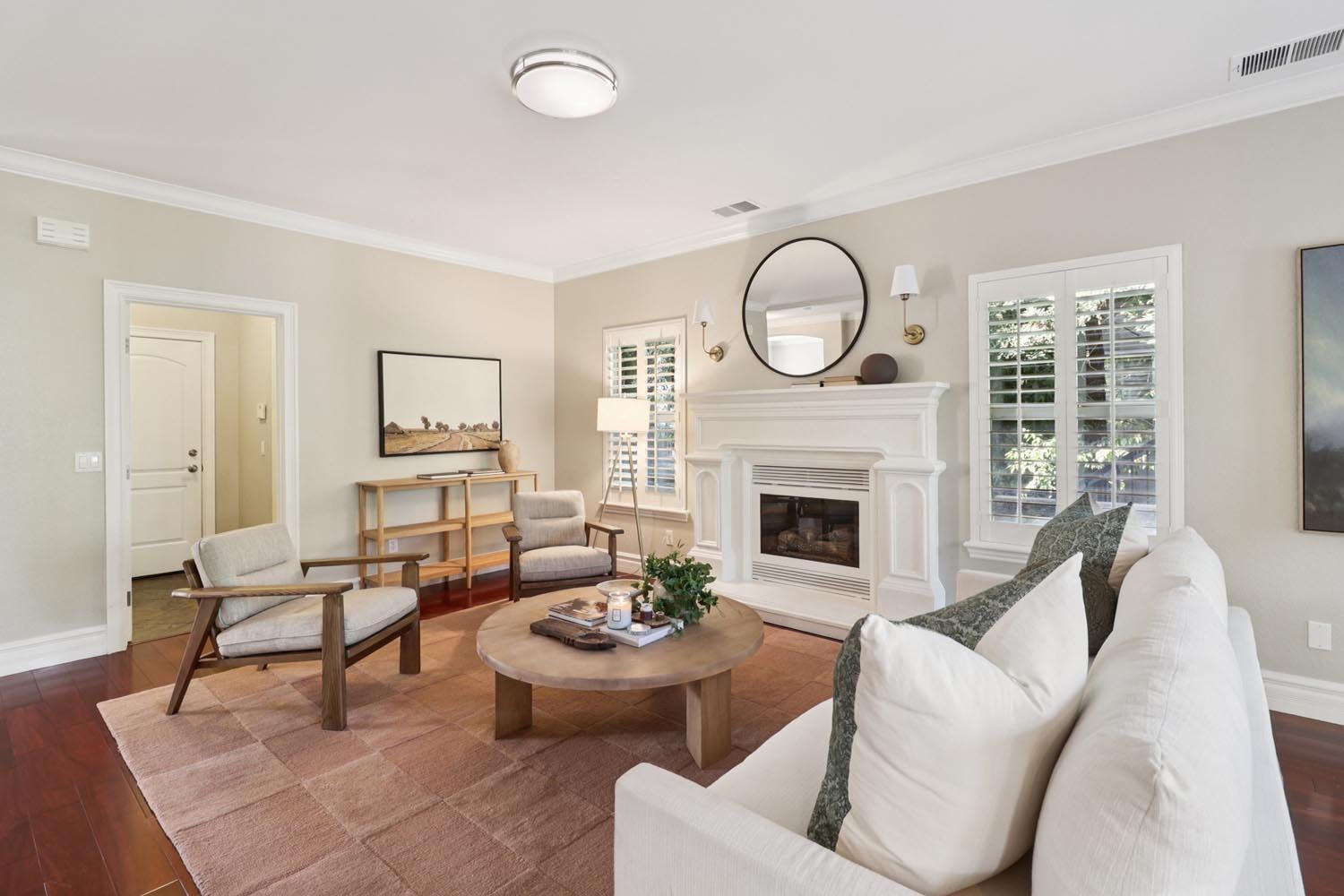 Carmichael, California, 95608, United States, 5 Bedrooms Bedrooms, ,5 BathroomsBathrooms,Residential,Active,1927677